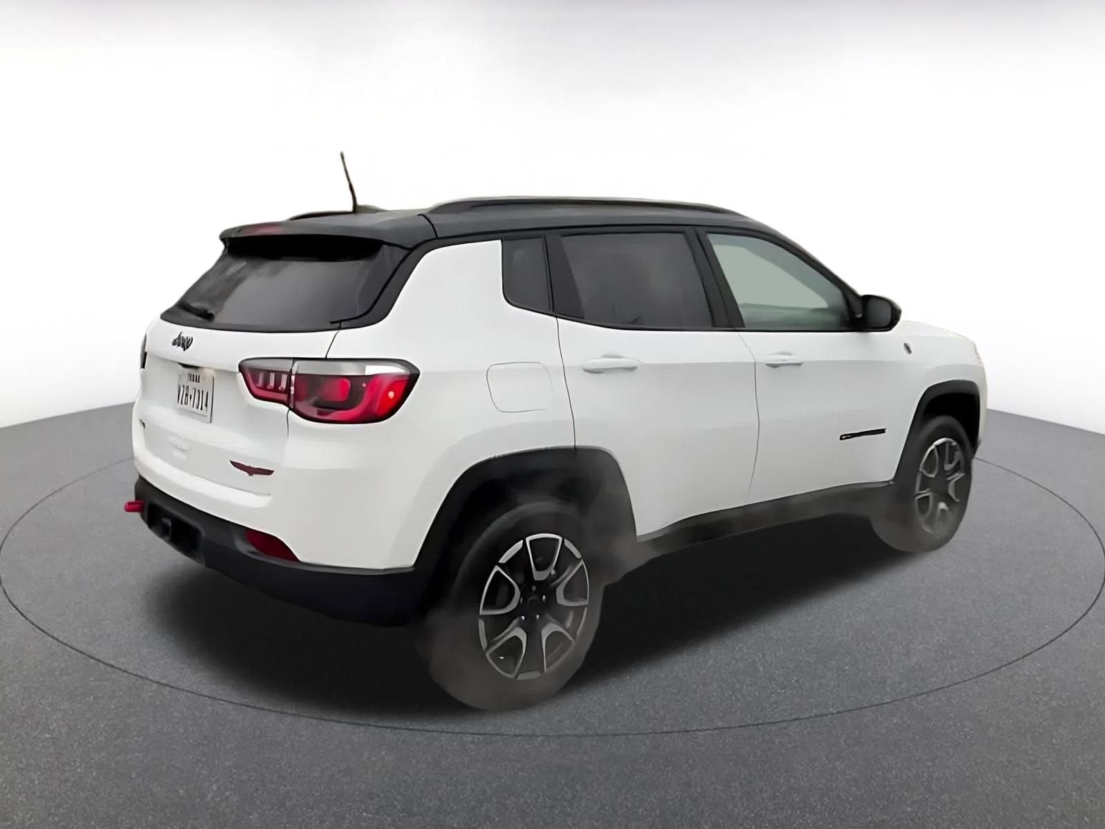 Thumbnail: 2025 Jeep Compass - 15