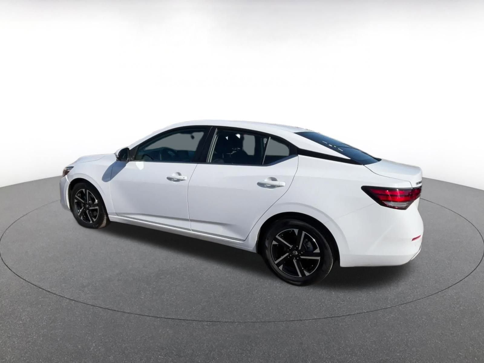 Thumbnail: 2024 Nissan Sentra - 14