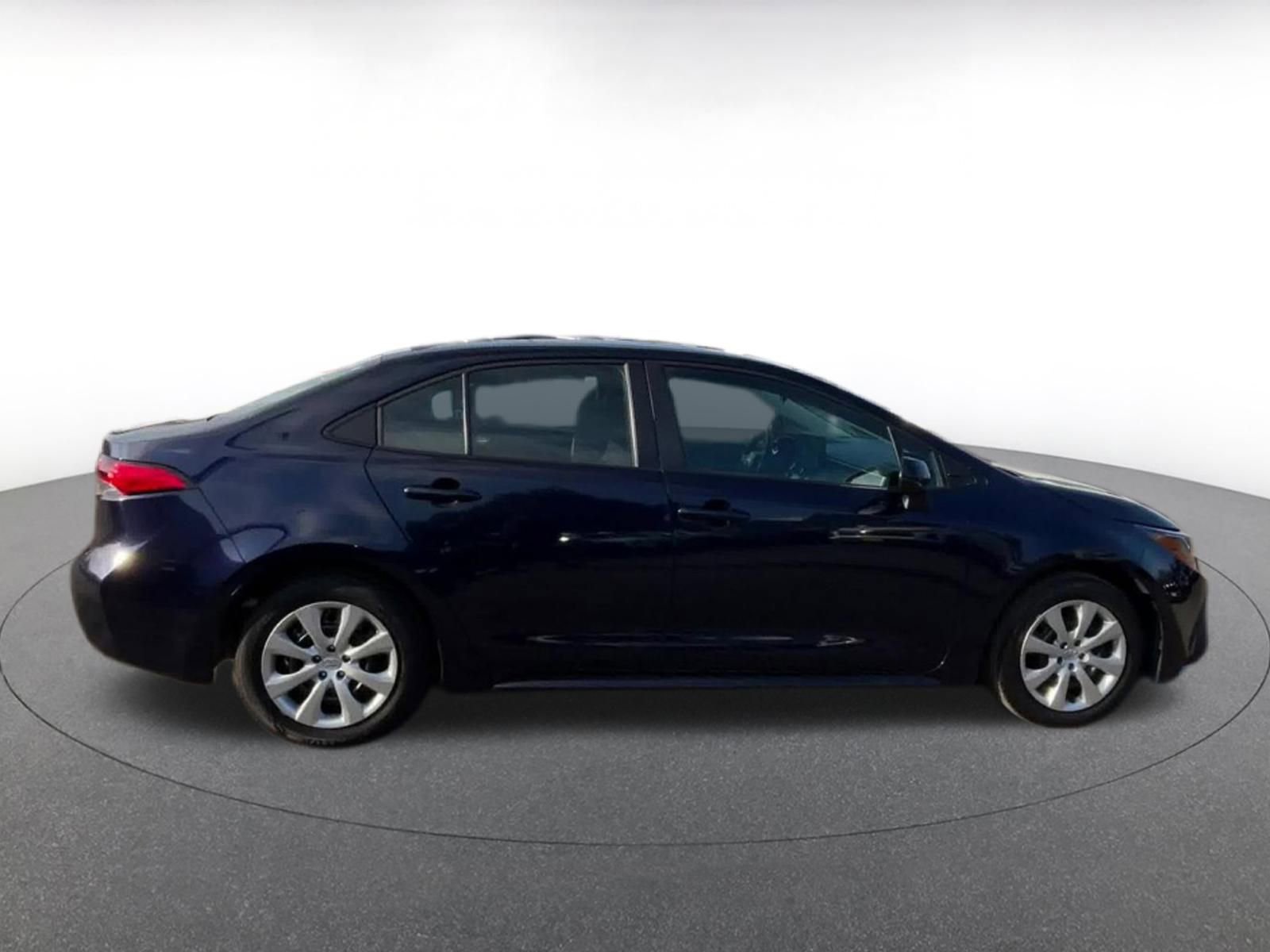 Thumbnail: 2025 Toyota Corolla - 16