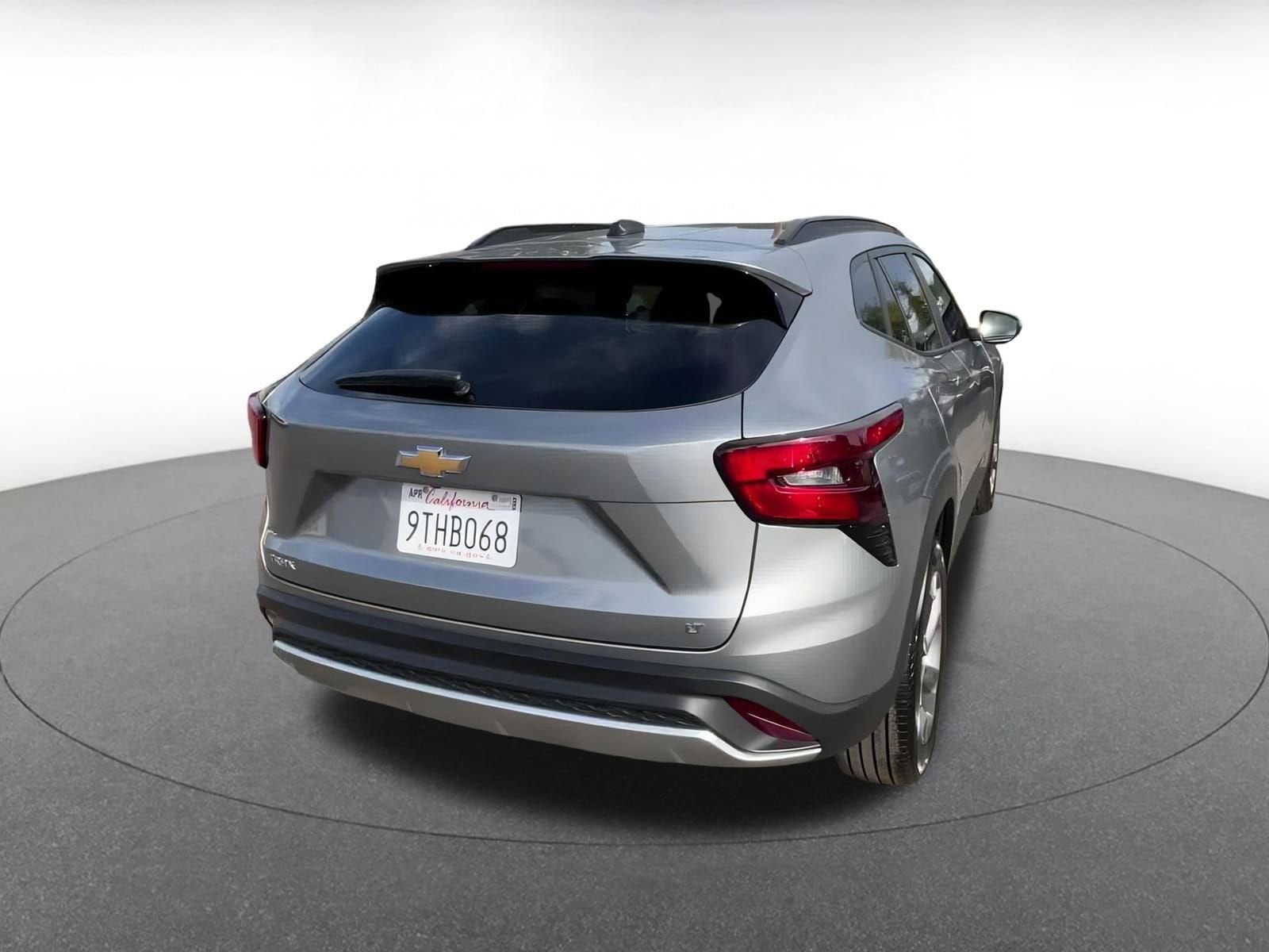 Thumbnail: 2025 Chevrolet Trax - 15