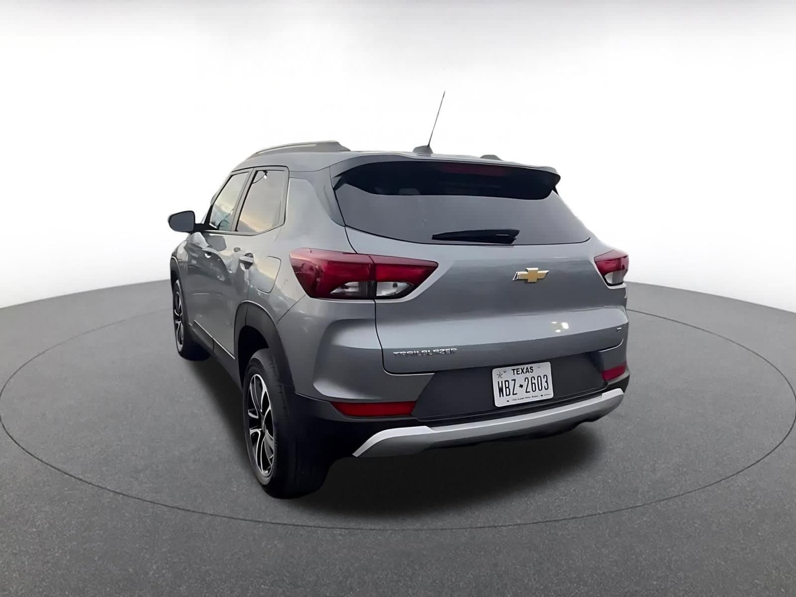 Thumbnail: 2025 Chevrolet TrailBlazer - 11