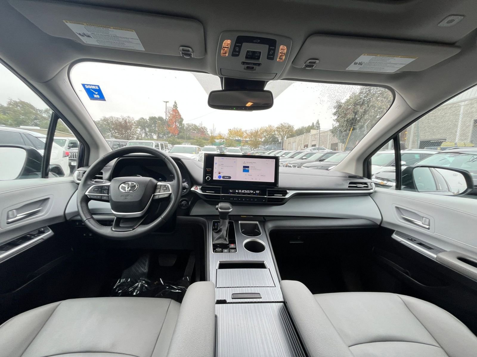 Thumbnail: 2025 Toyota Sienna - 35