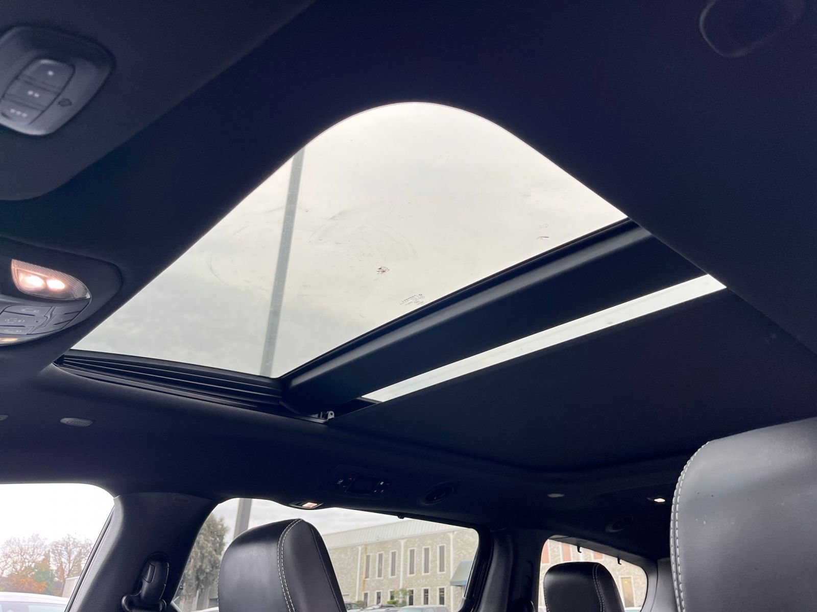 Thumbnail: 2025 Chrysler Pacifica - 29