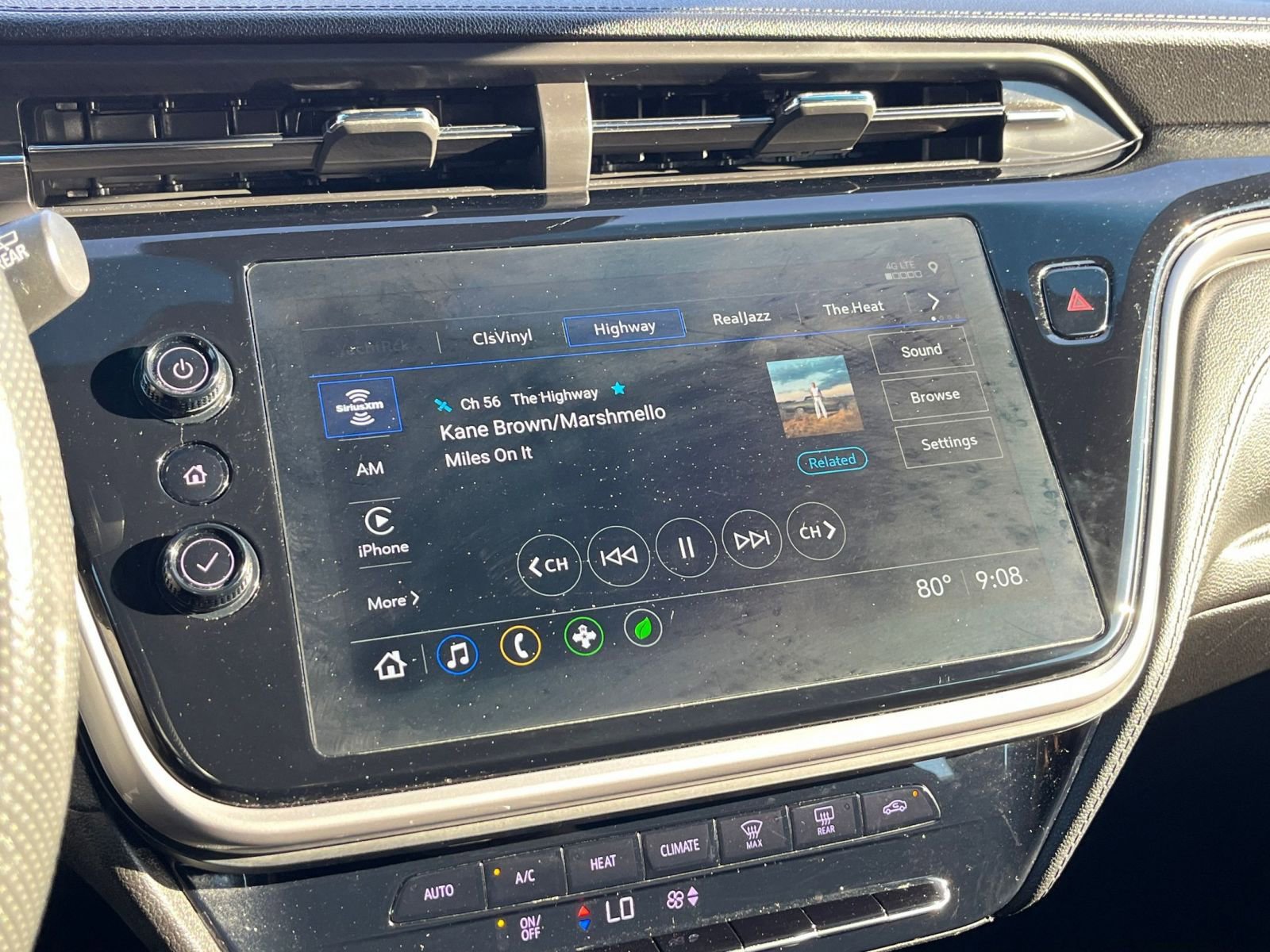 Thumbnail: 2023 Chevrolet Bolt EV - 24