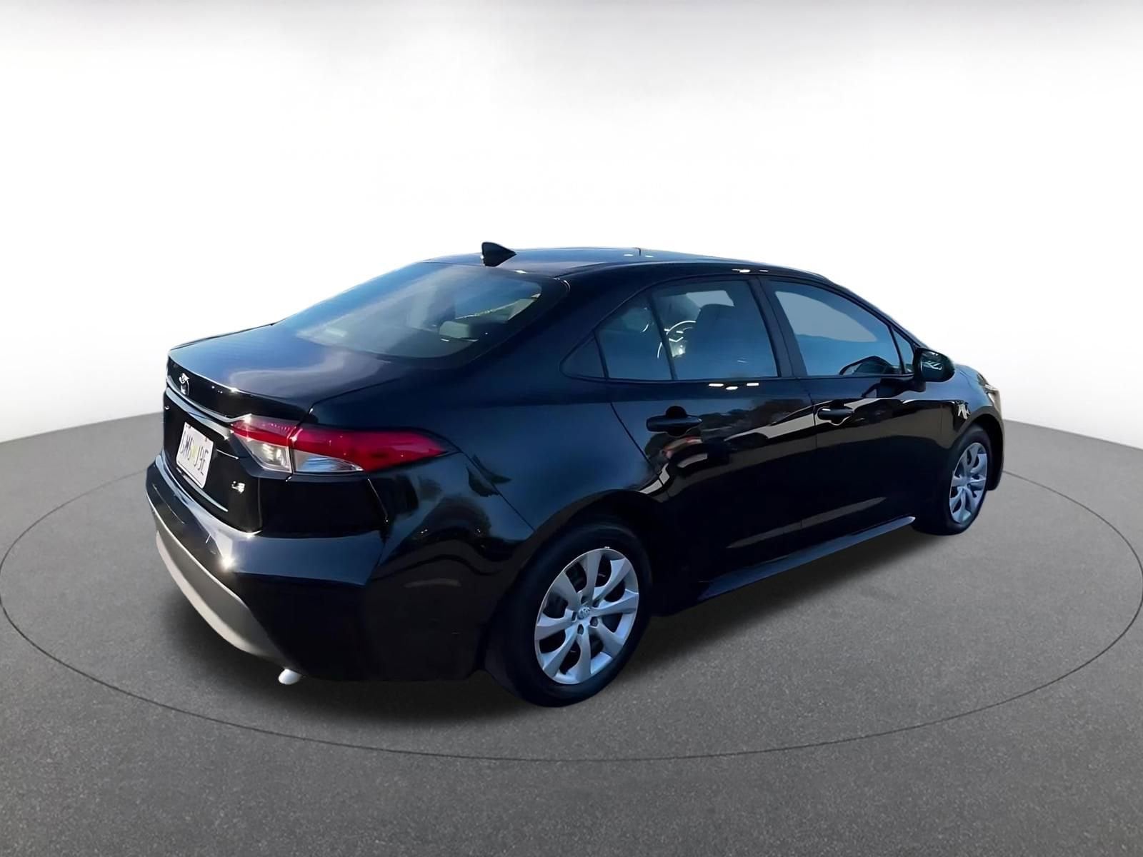 Thumbnail: 2025 Toyota Corolla - 15