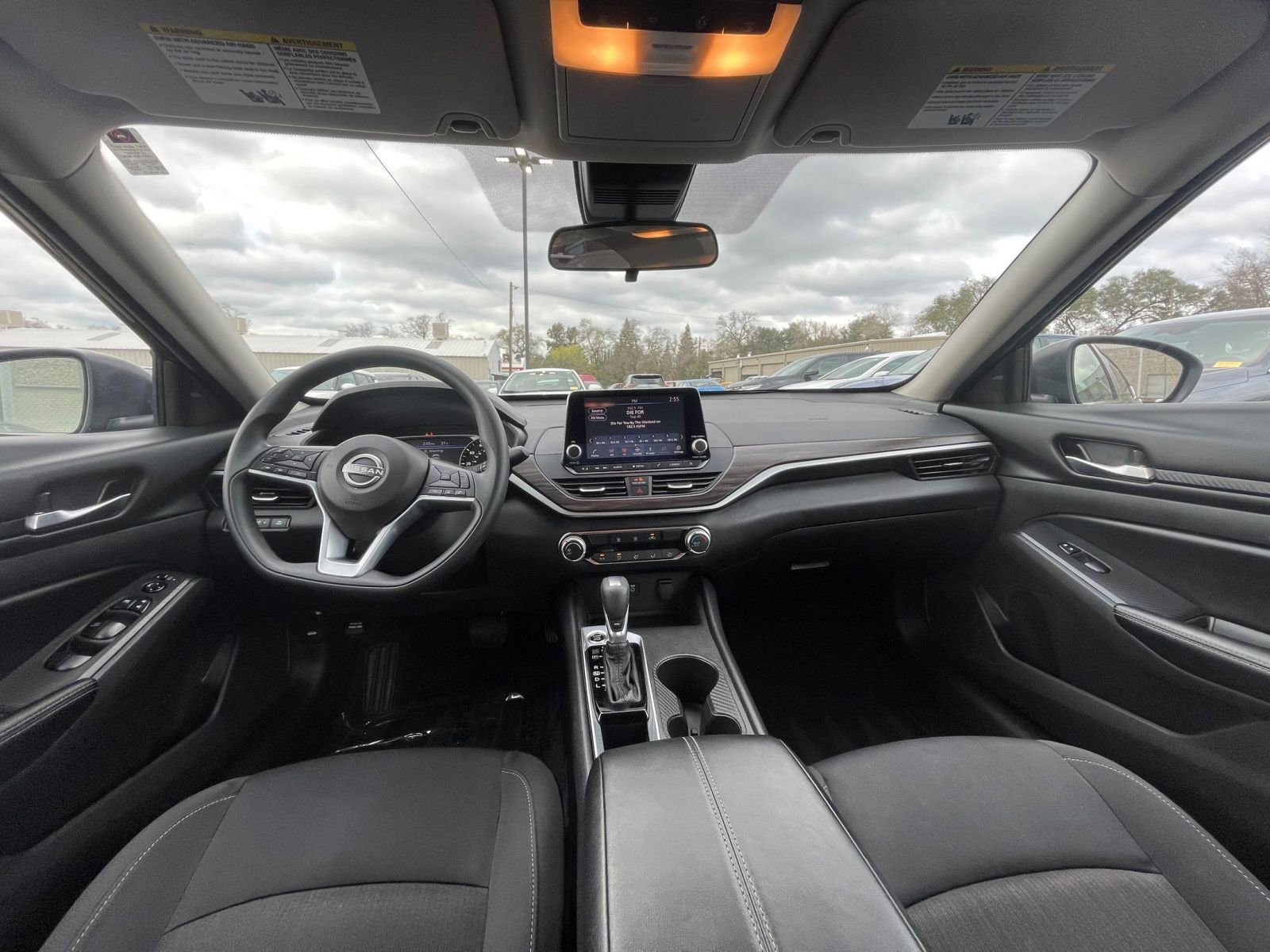 Thumbnail: 2025 Nissan Altima - 33