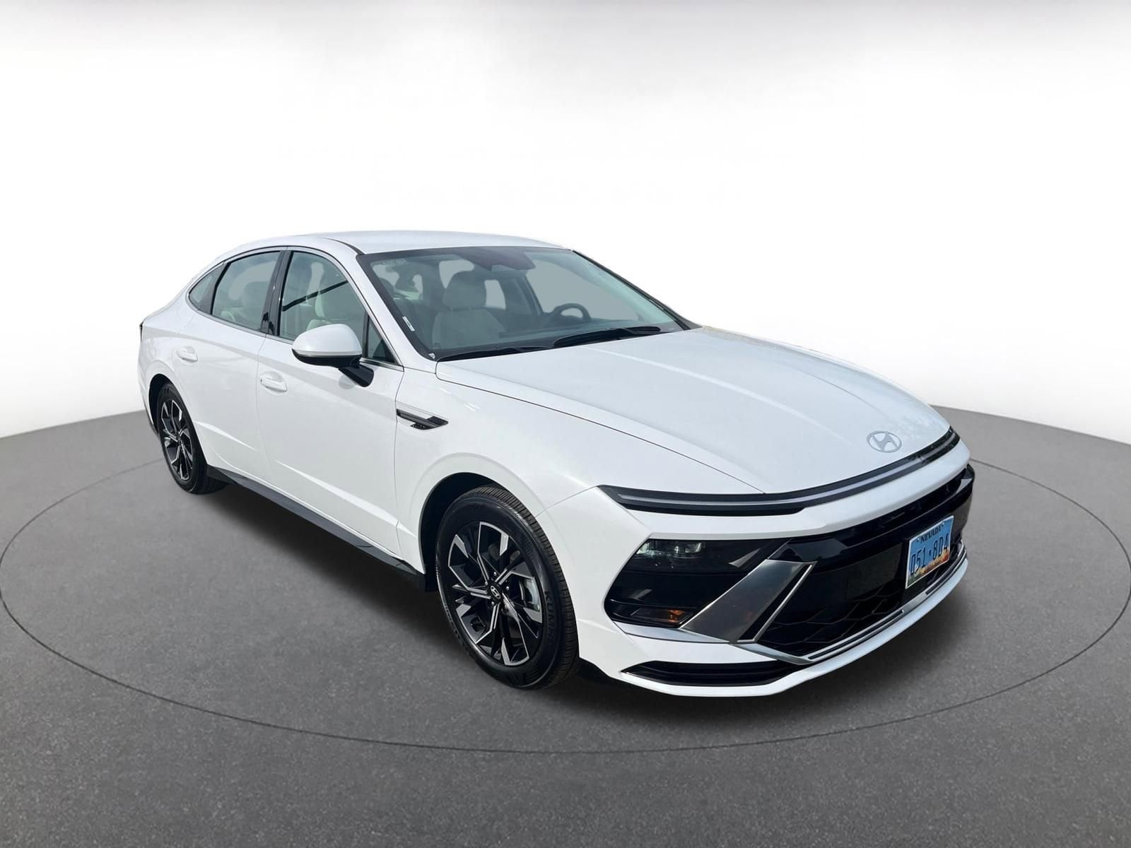 Thumbnail: 2025 Hyundai Sonata - 1