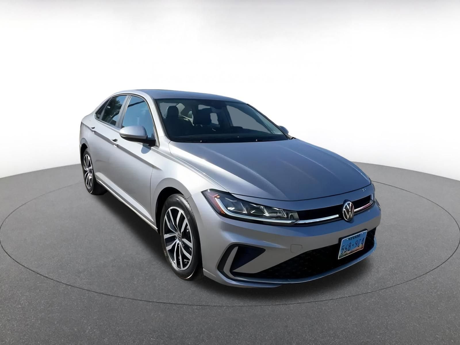 Thumbnail: 2025 Volkswagen Jetta - 3