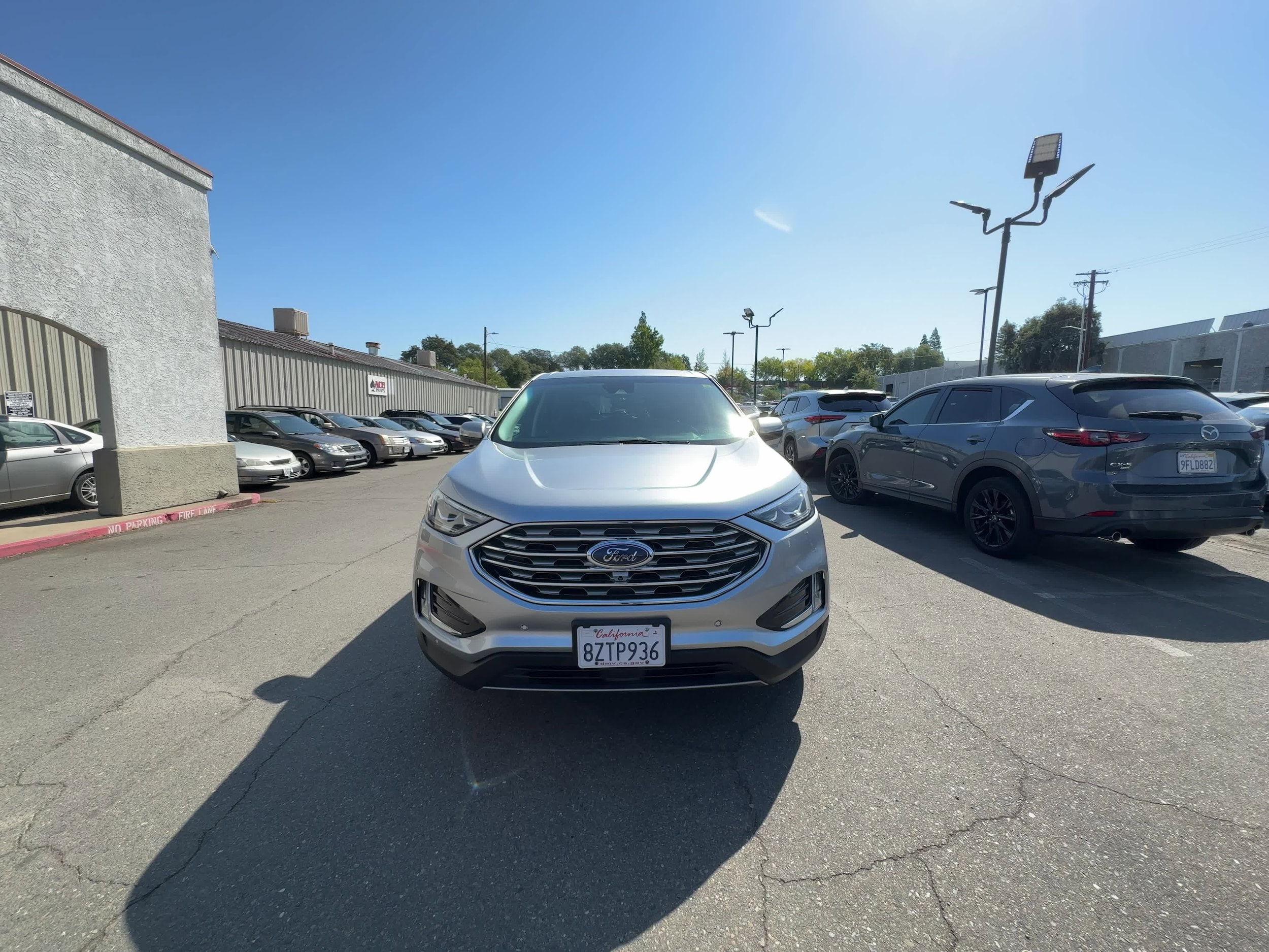 2022 Ford Edge Titanium 8