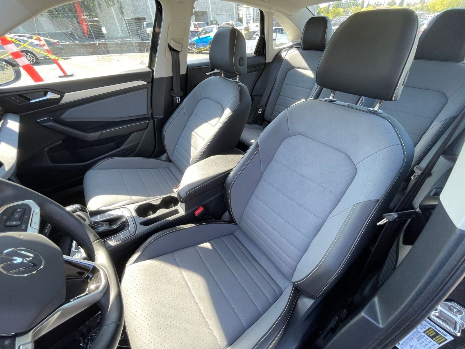 Thumbnail: 2025 Volkswagen Jetta - 35