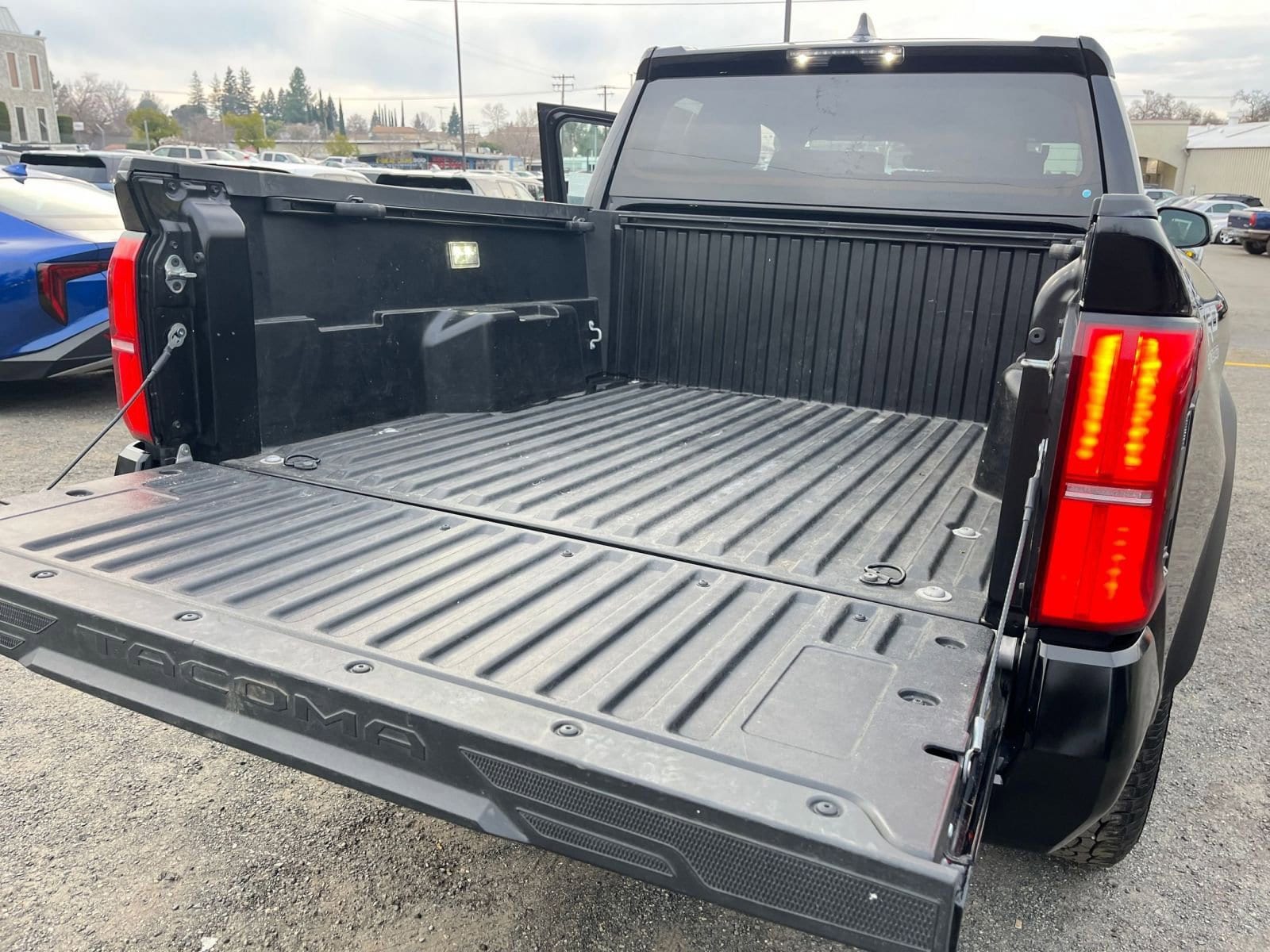 Thumbnail: 2025 Toyota Tacoma - 29