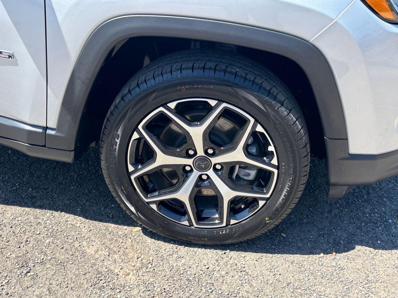 Thumbnail: 2025 Jeep Compass - 31