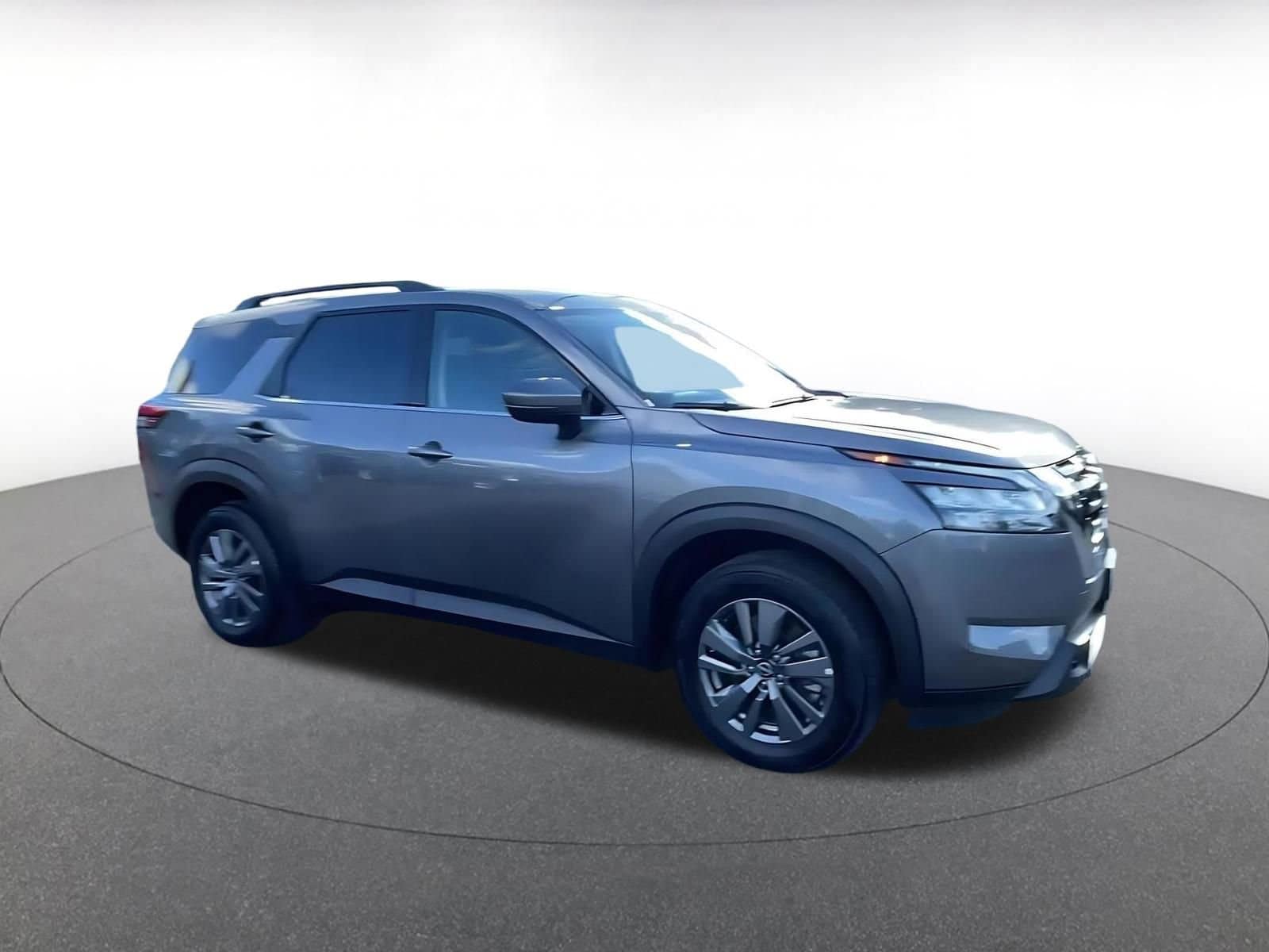 Thumbnail: 2025 Nissan Pathfinder - 2