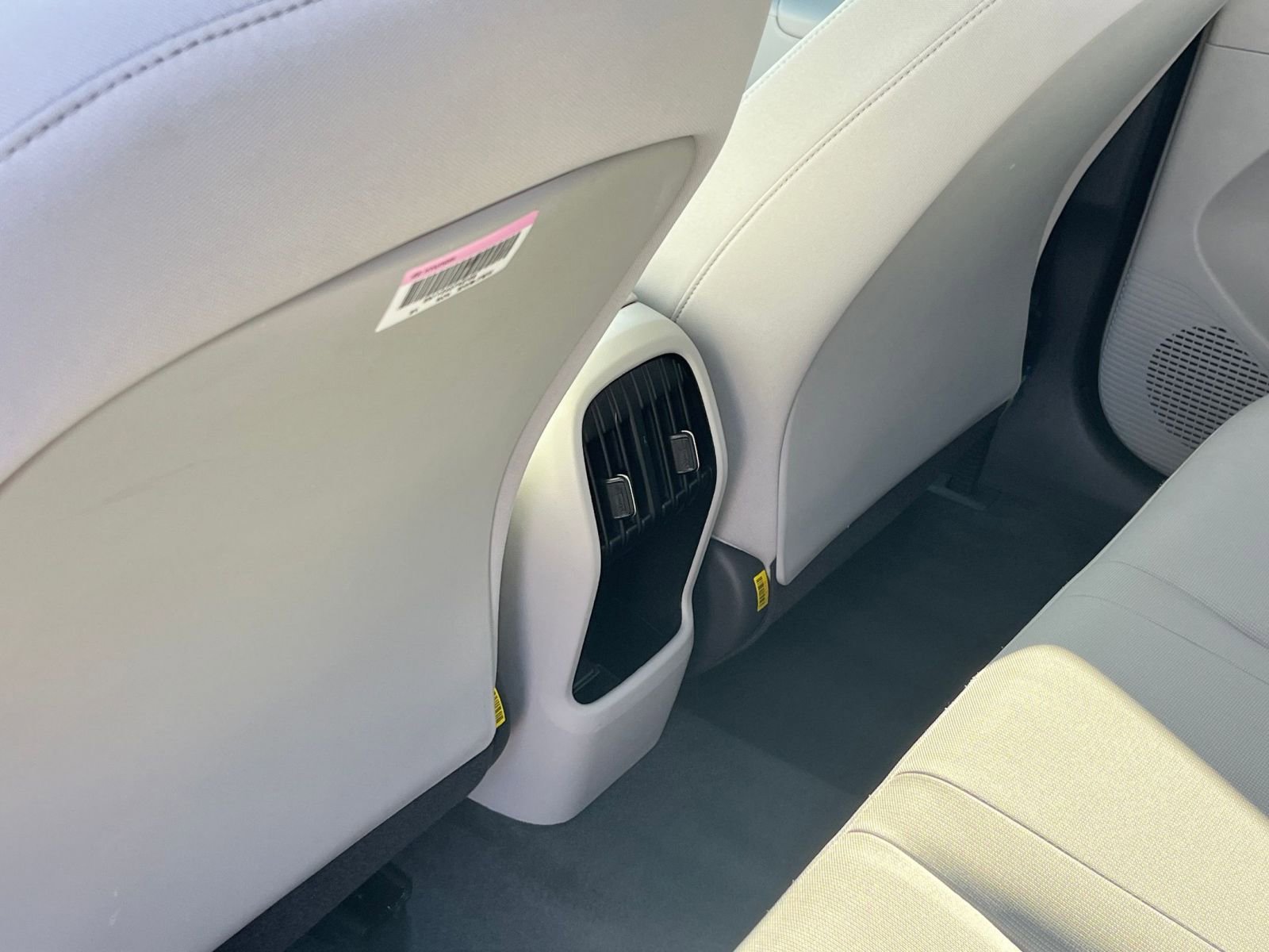 Thumbnail: 2025 Hyundai Kona - 24