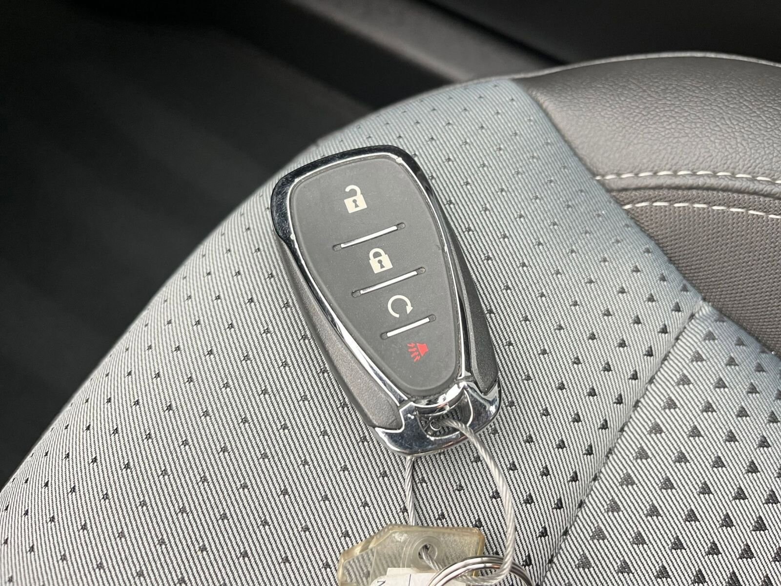 Thumbnail: 2025 Chevrolet Trax - 22