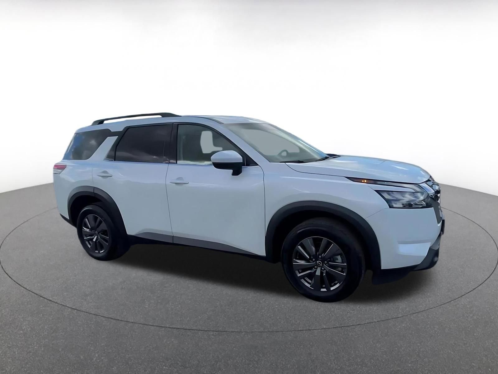 Thumbnail: 2025 Nissan Pathfinder - 2