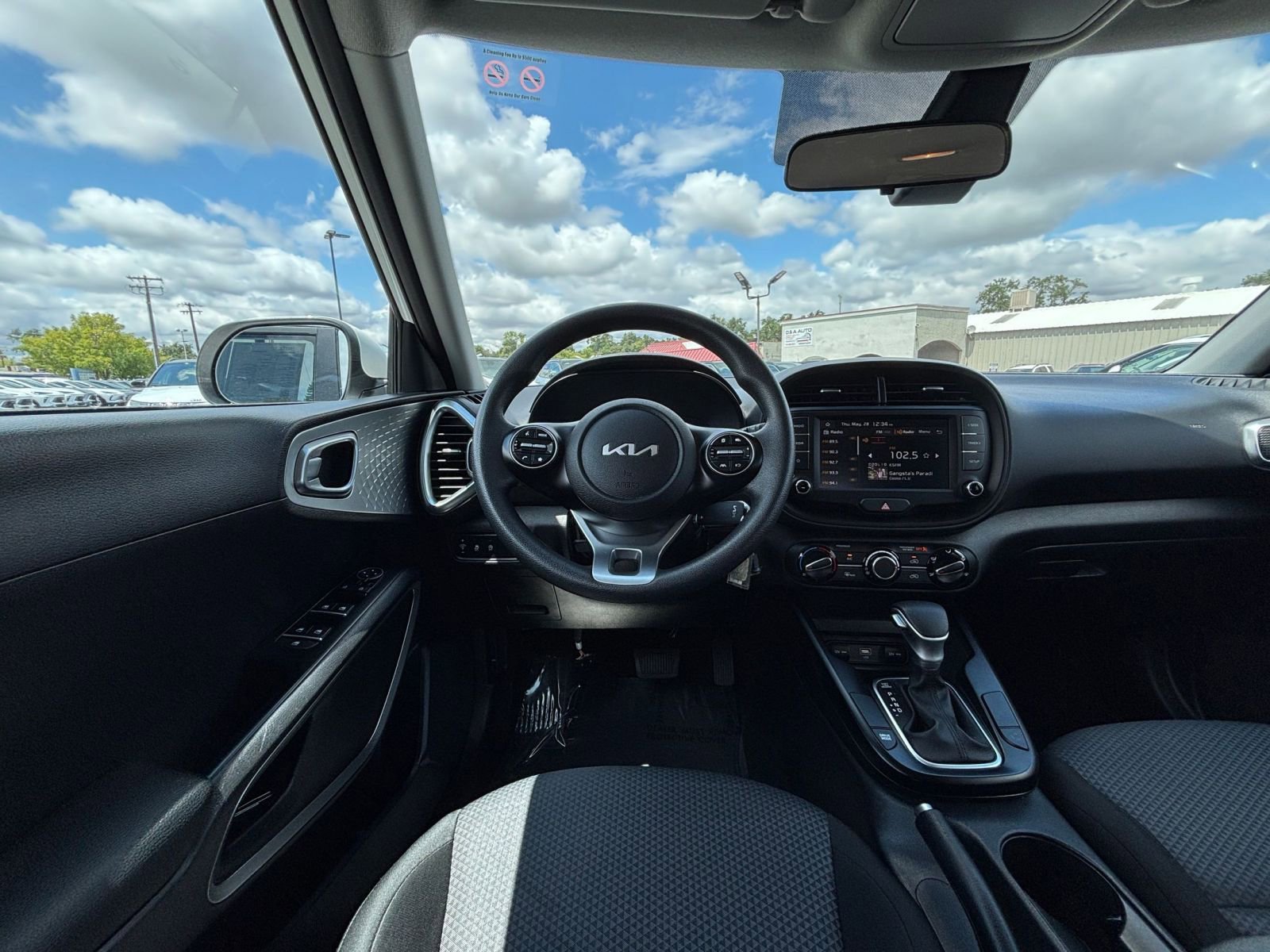 Thumbnail: 2025 Kia Soul - 32