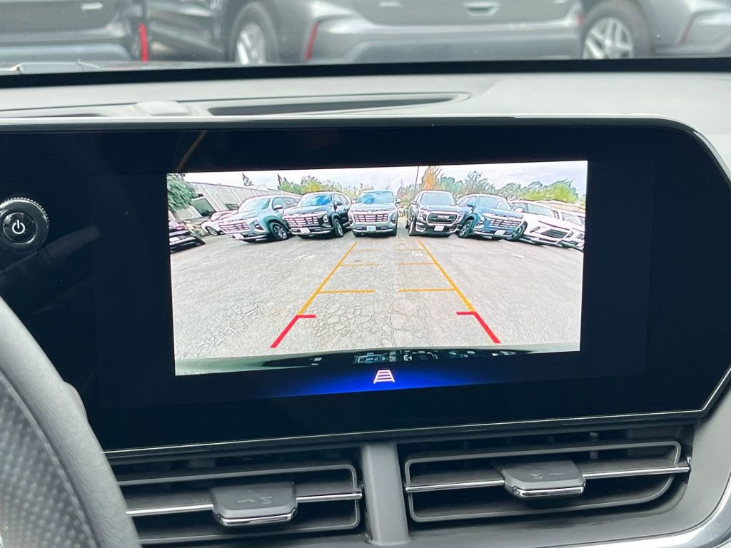 Thumbnail: 2025 Chevrolet Trax - 27