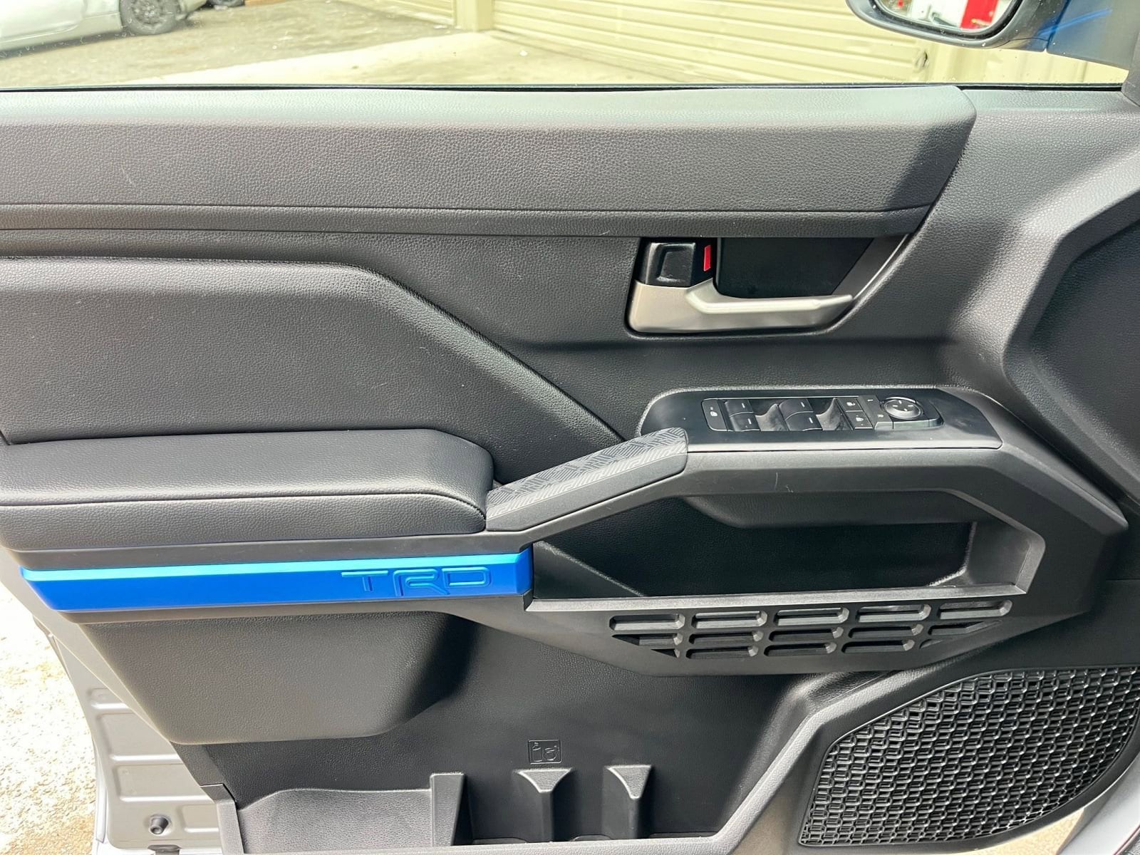 Thumbnail: 2025 Toyota Tacoma - 20