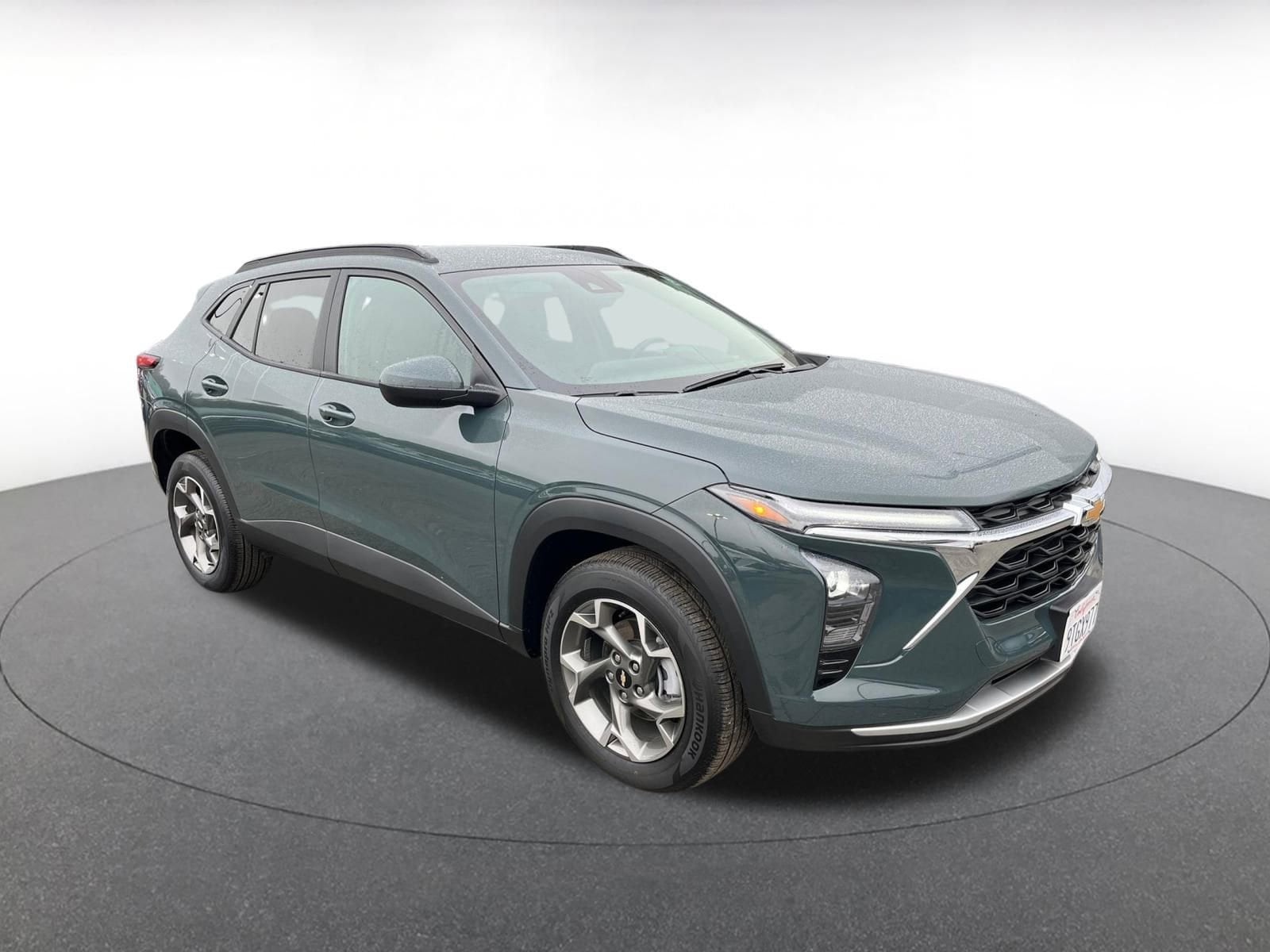 Thumbnail: 2025 Chevrolet Trax - 1