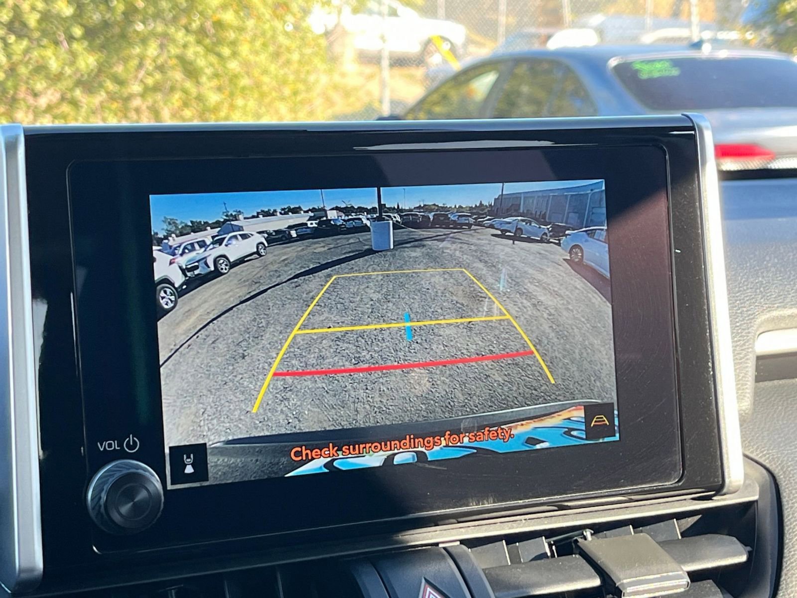 Thumbnail: 2025 Toyota RAV4 - 25