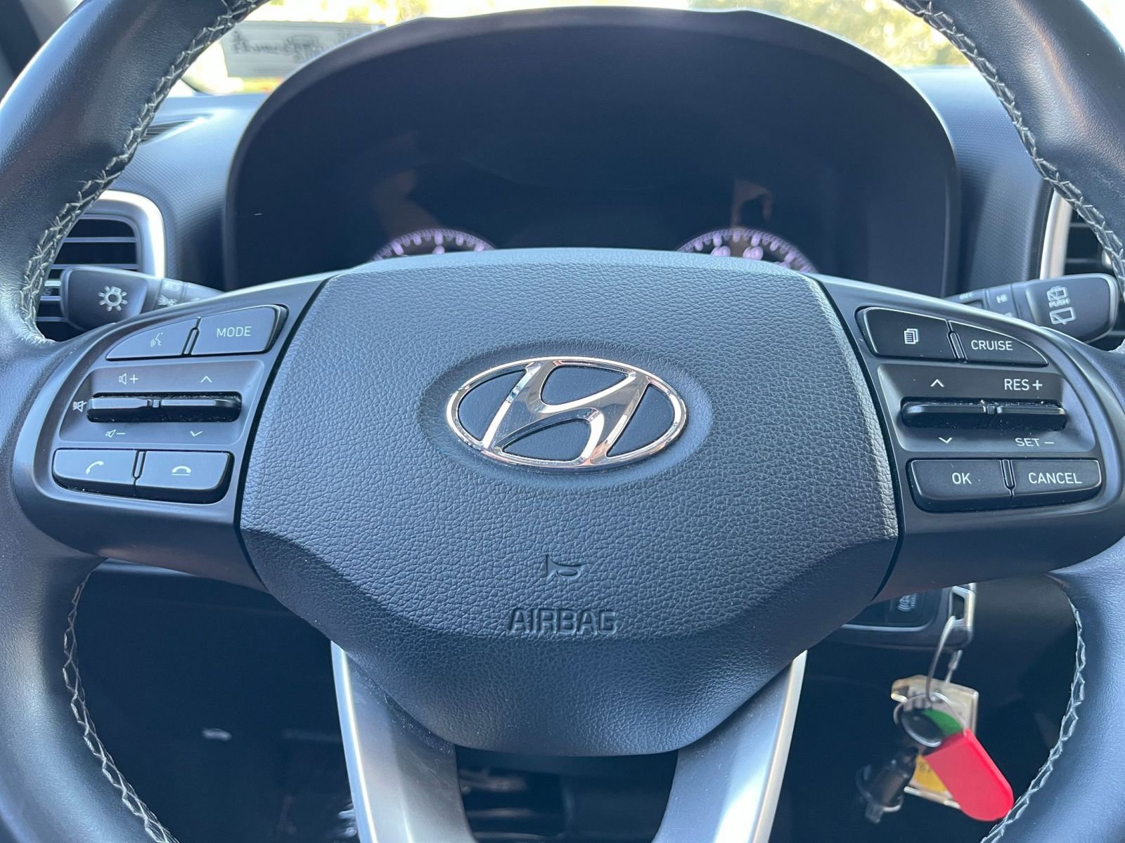 Thumbnail: 2020 Hyundai Venue - 25
