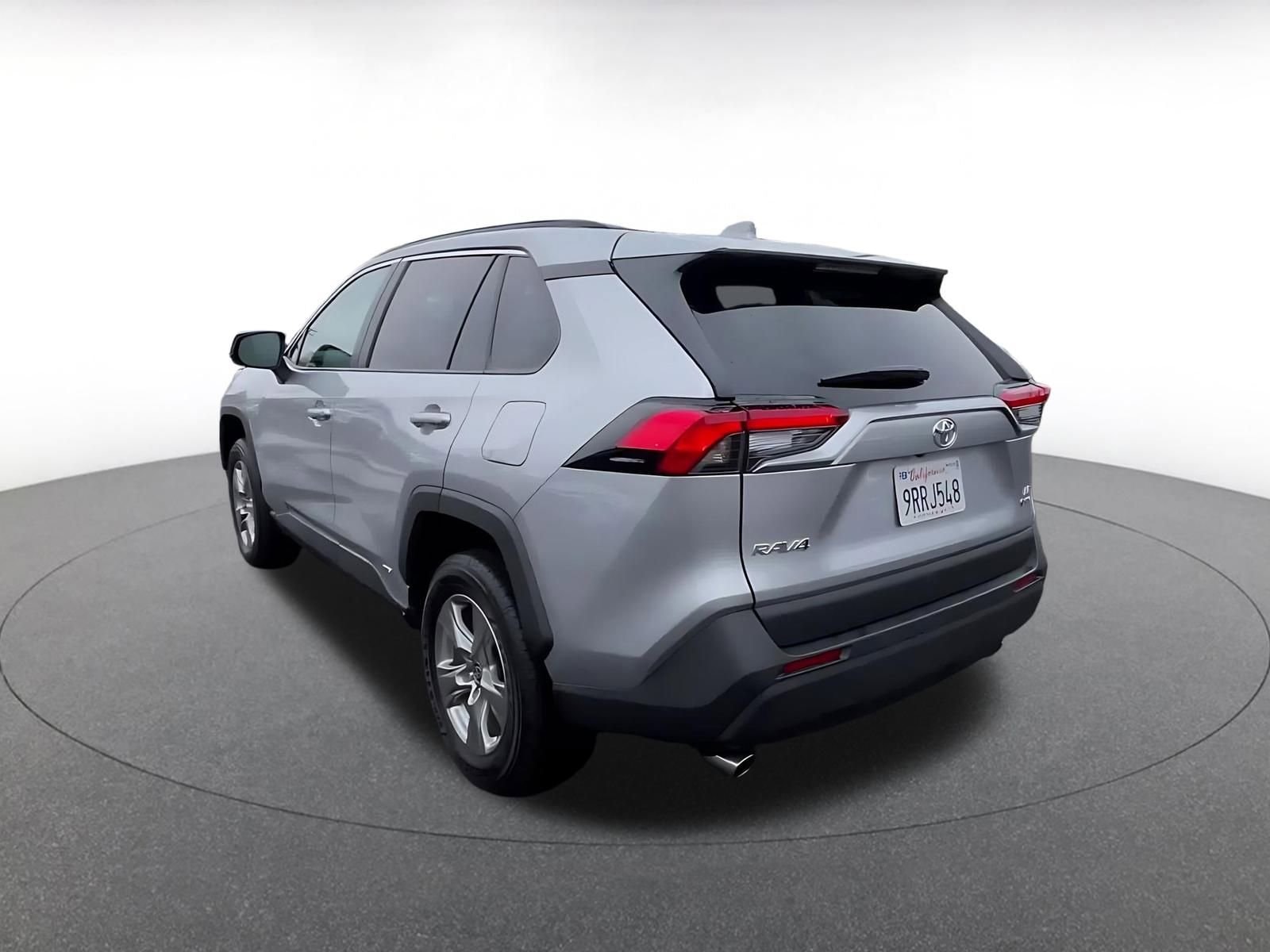 Thumbnail: 2025 Toyota RAV4 - 11