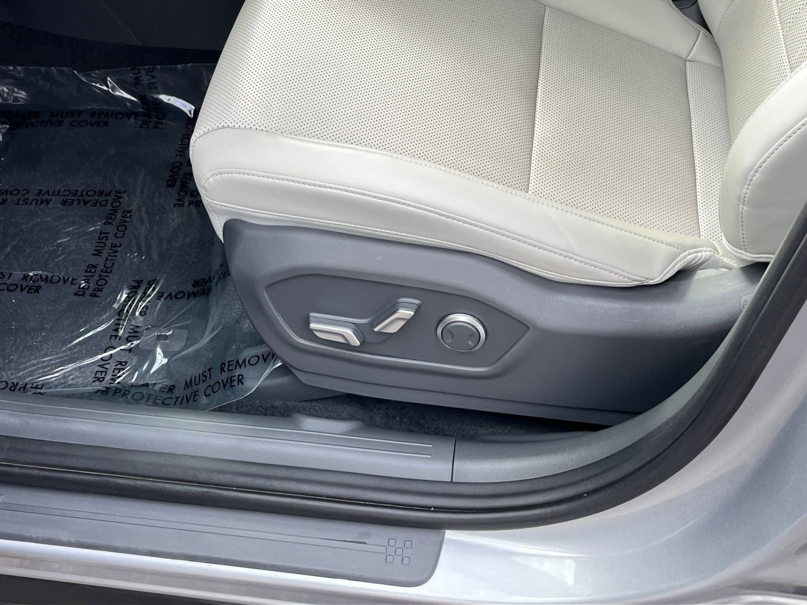 Thumbnail: 2025 Hyundai Santa Fe - 23