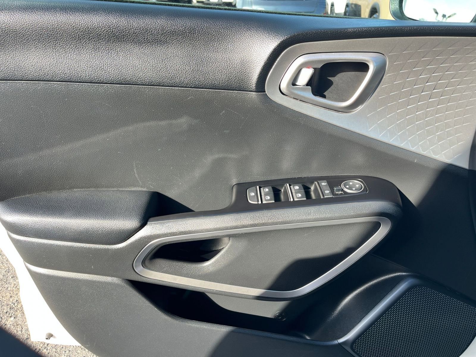 Thumbnail: 2025 Kia Soul - 18