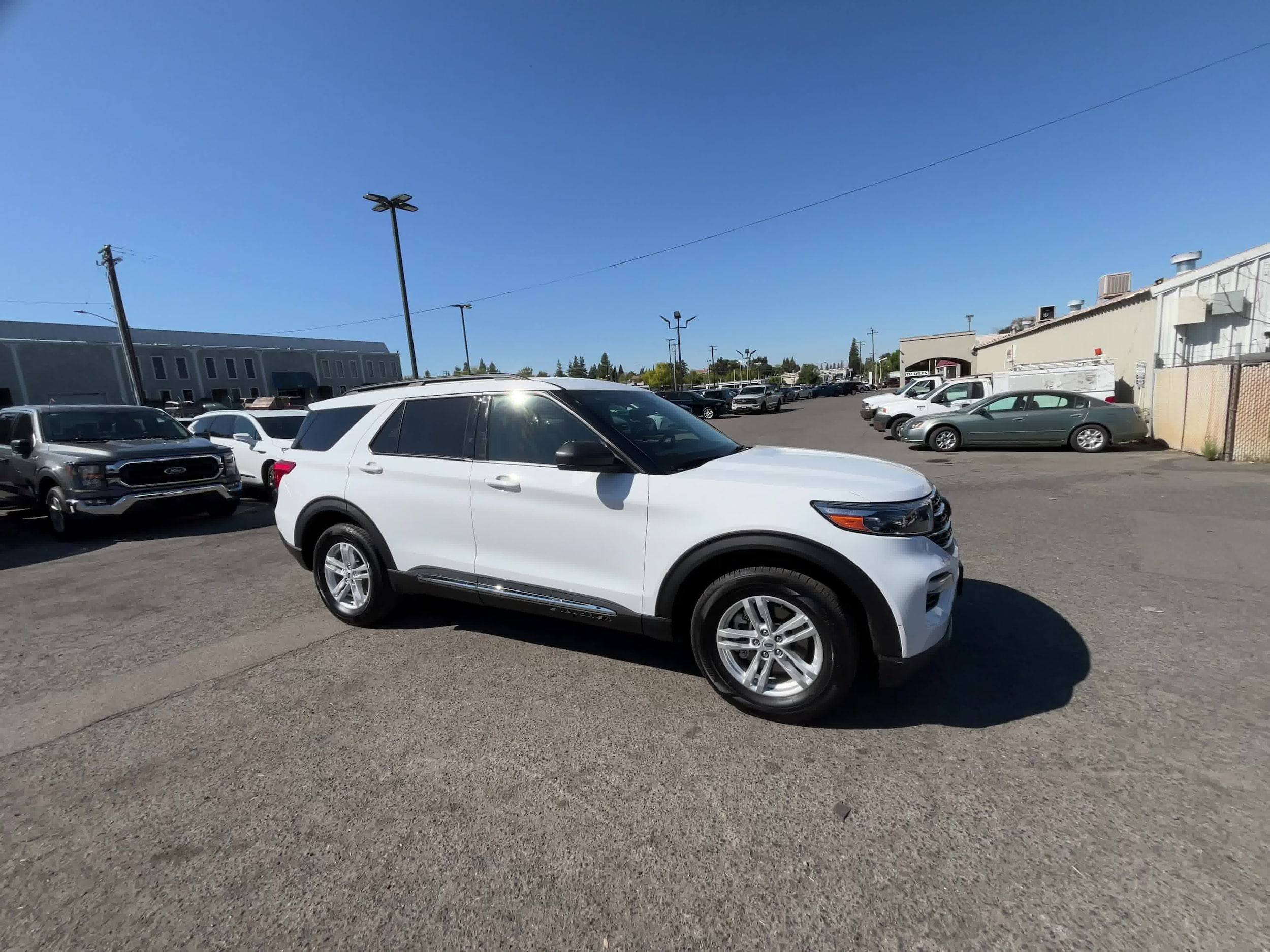 2023 Ford Explorer XLT 6