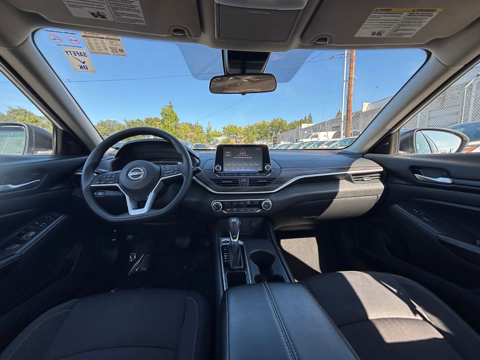 Thumbnail: 2025 Nissan Altima - 33