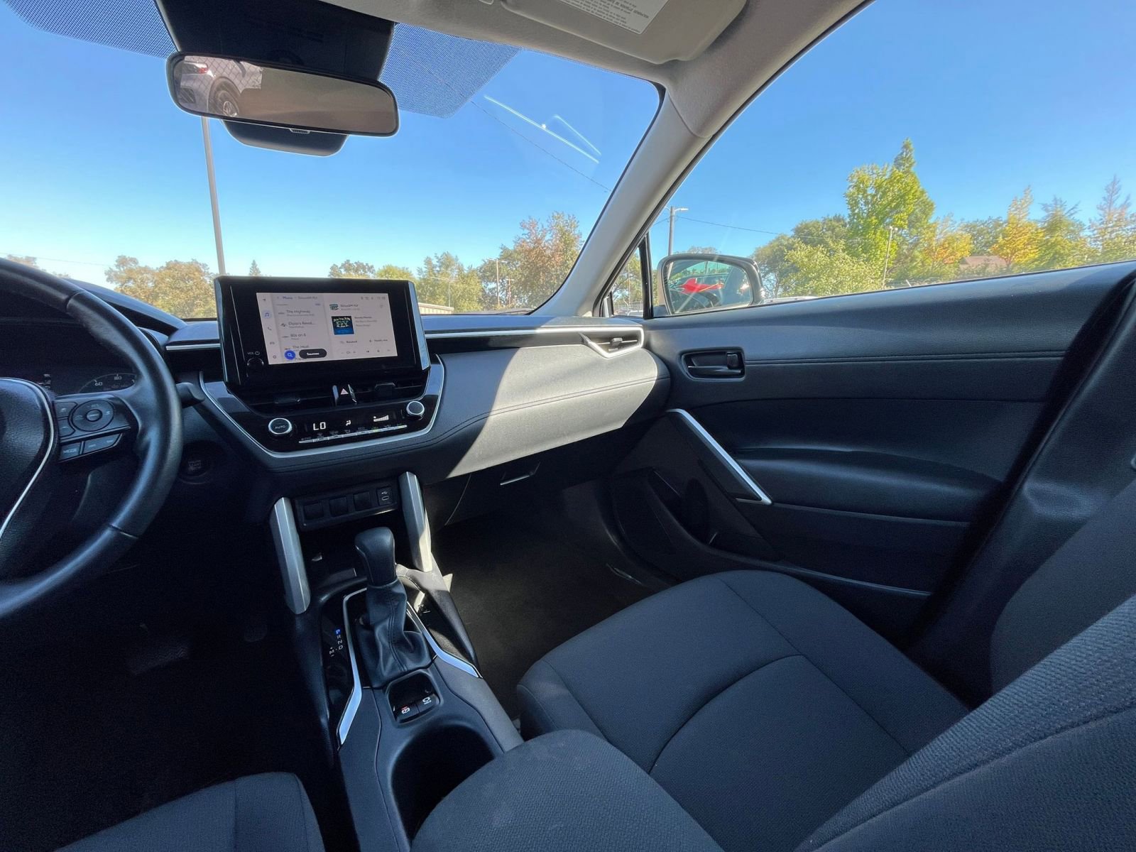 Thumbnail: 2025 Toyota Corolla Cross - 34