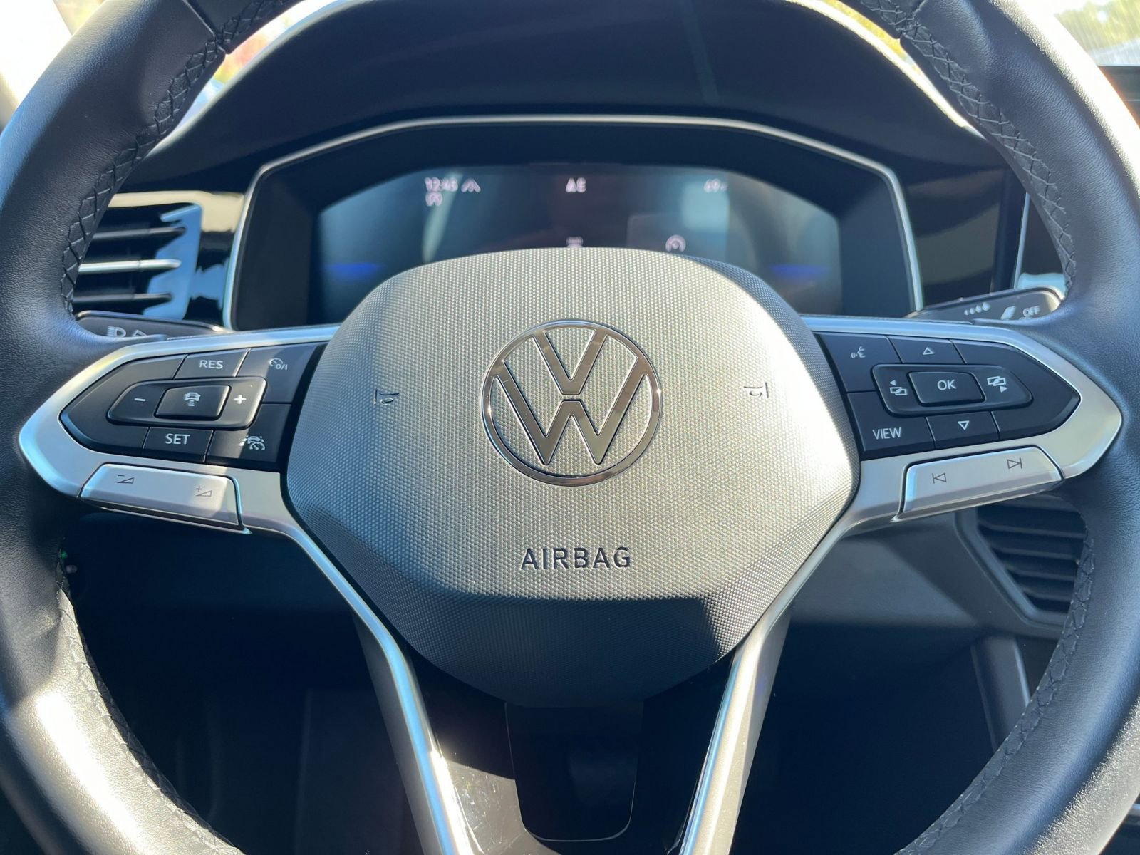 Thumbnail: 2025 Volkswagen Jetta - 27