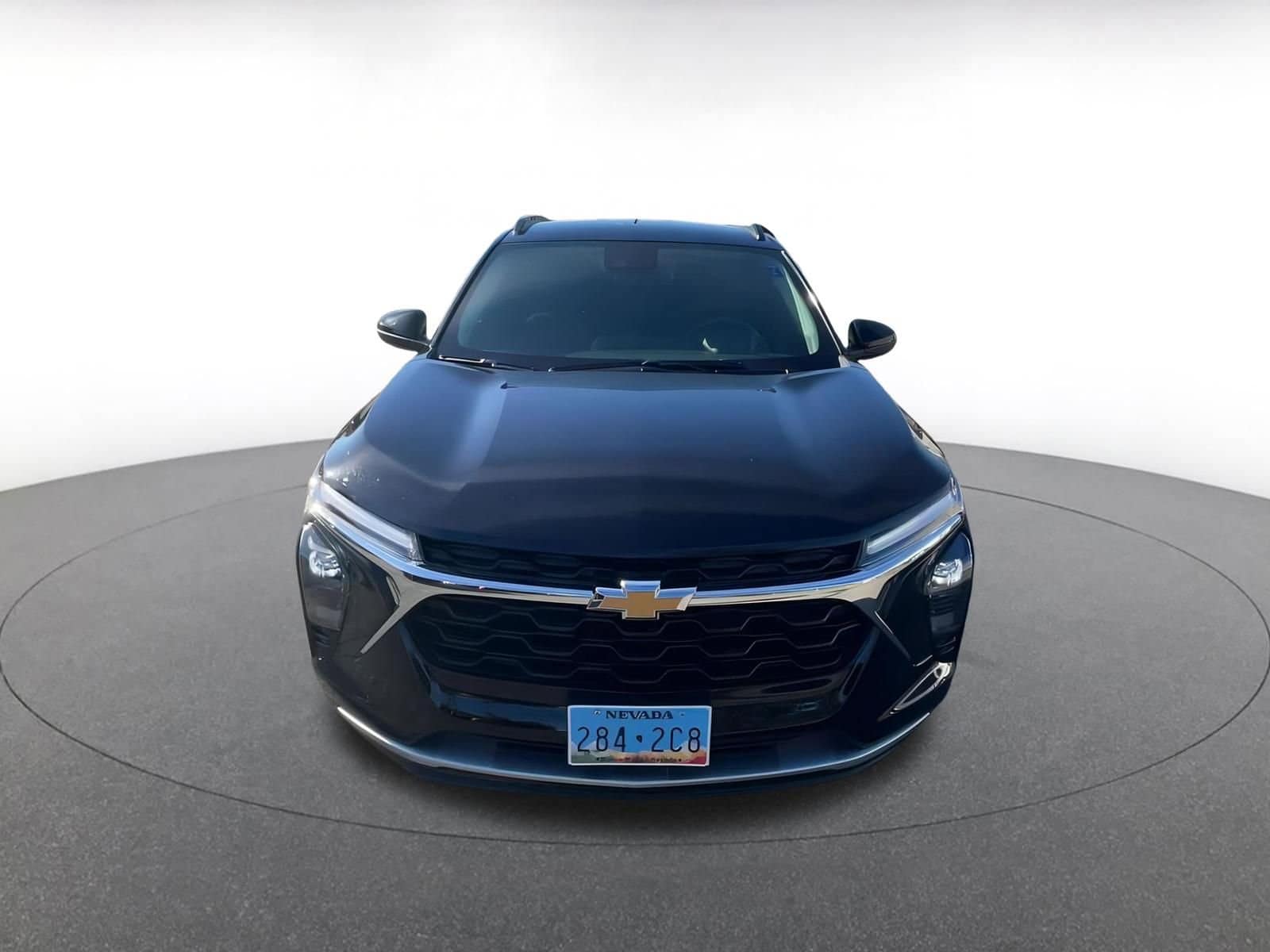 Thumbnail: 2025 Chevrolet Trax - 4