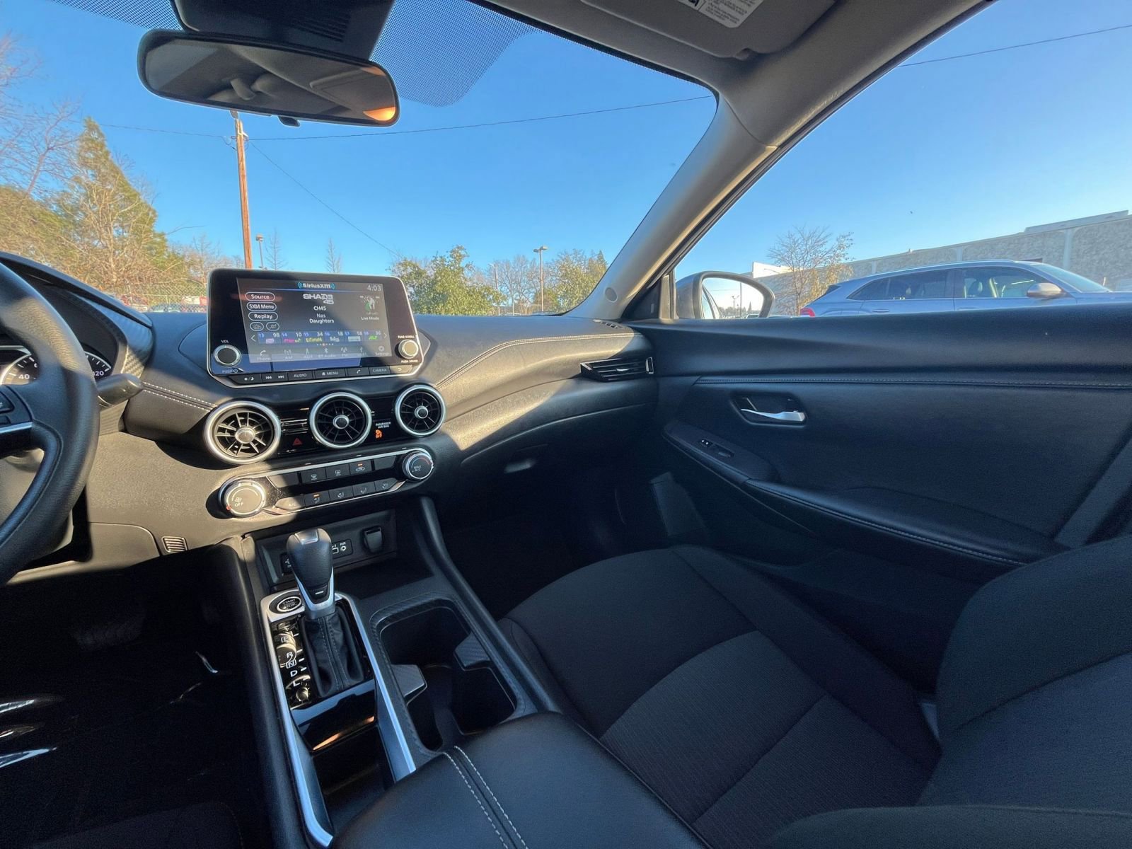 Thumbnail: 2025 Nissan Sentra - 33