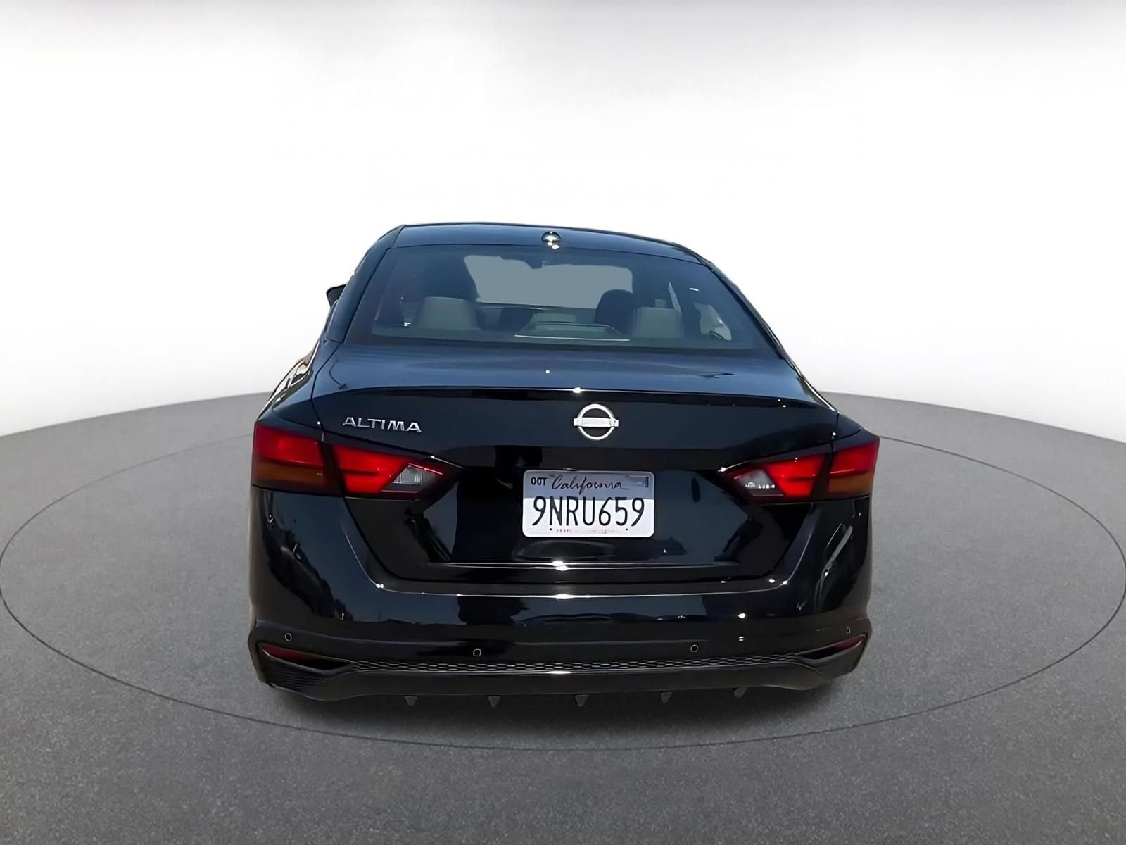 Thumbnail: 2025 Nissan Altima - 12