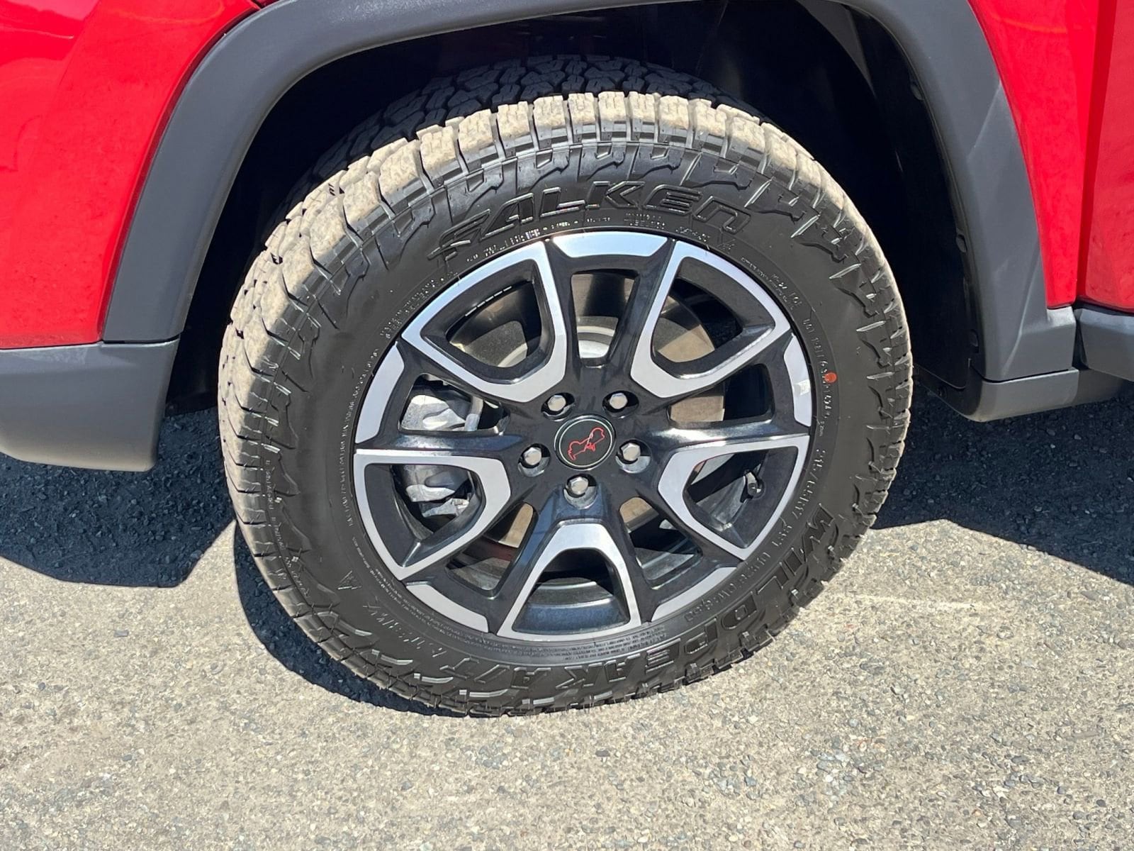Thumbnail: 2025 Jeep Compass - 32