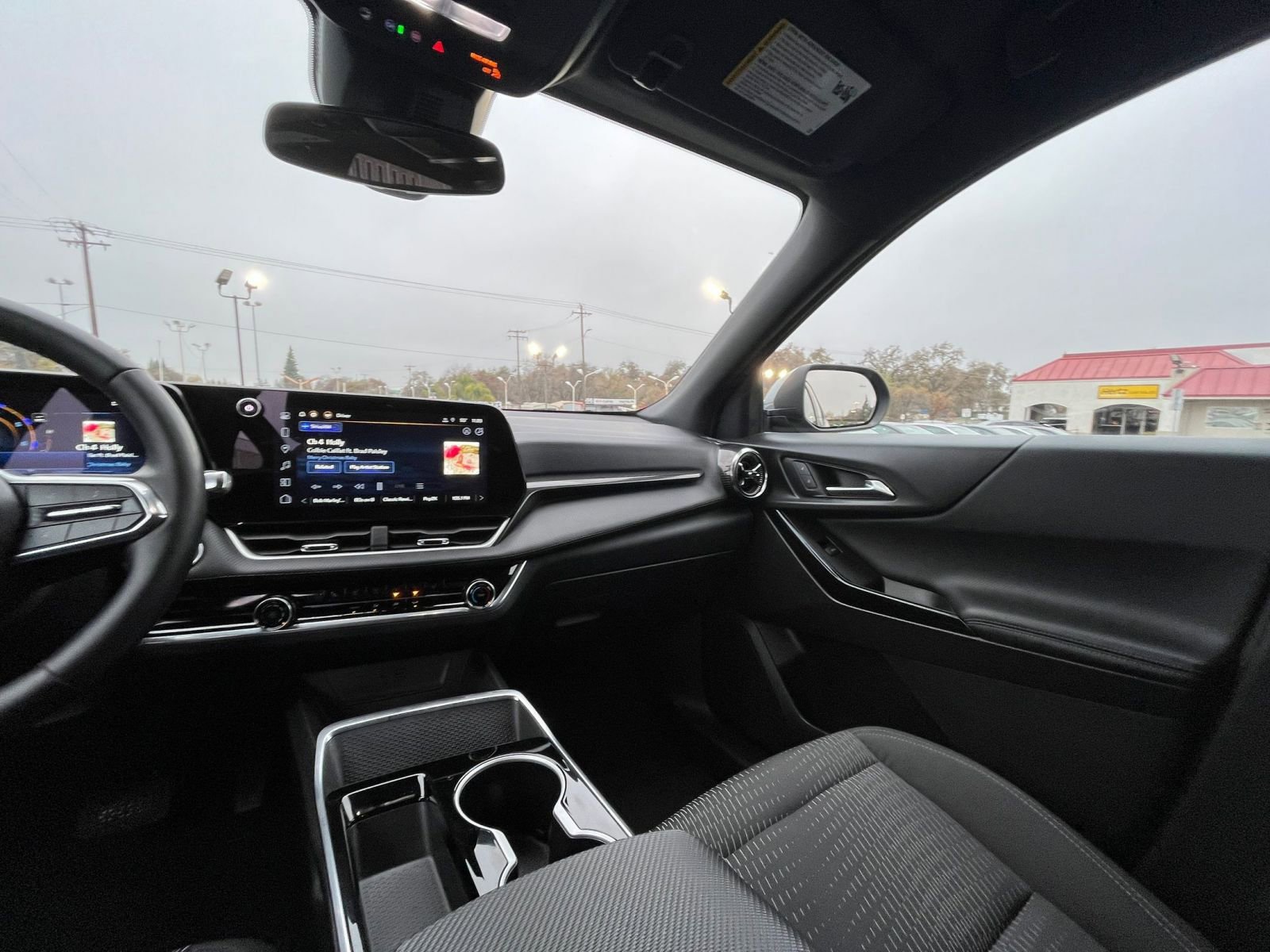 Thumbnail: 2025 Chevrolet Equinox - 34