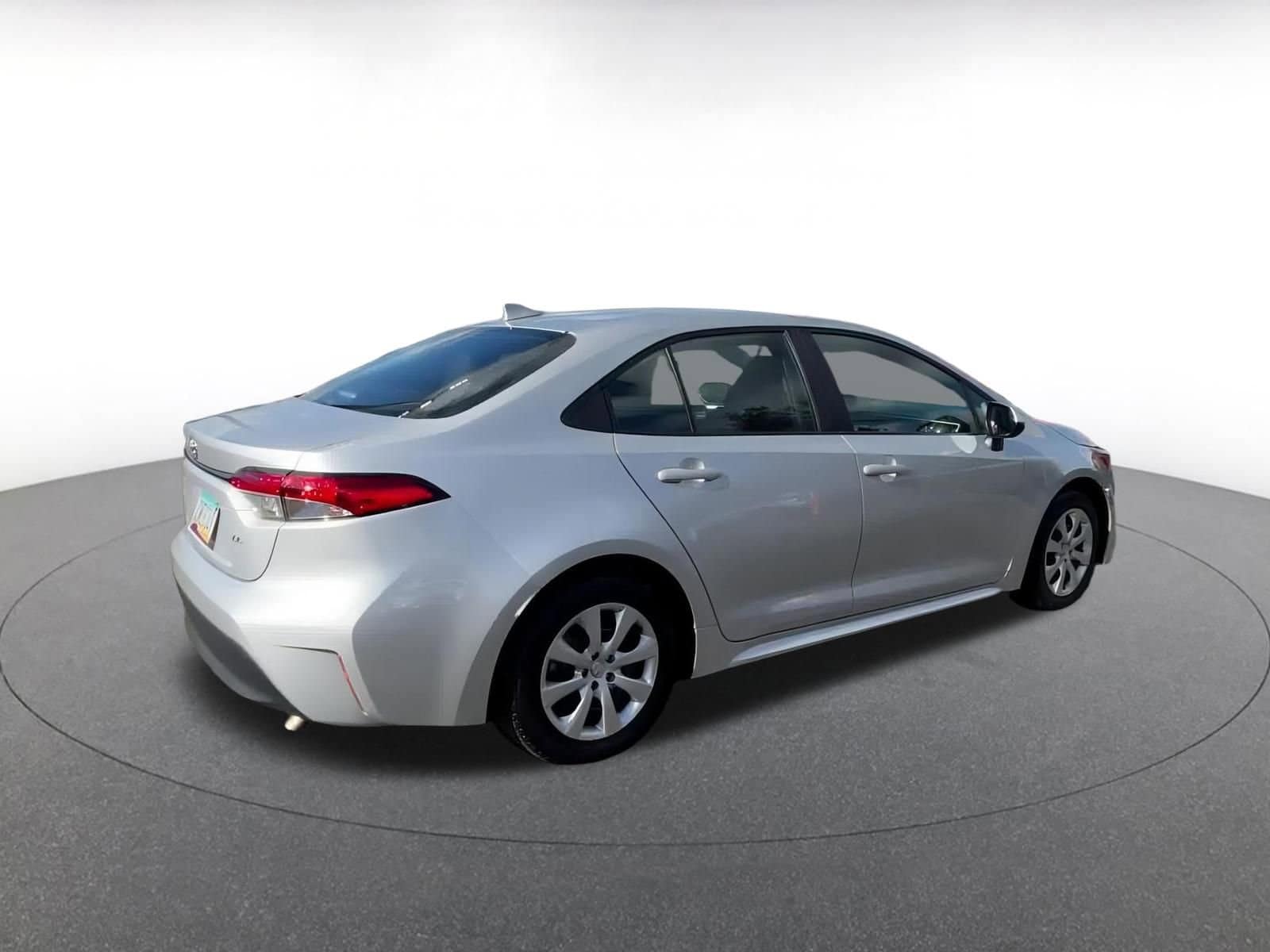 Thumbnail: 2025 Toyota Corolla - 14