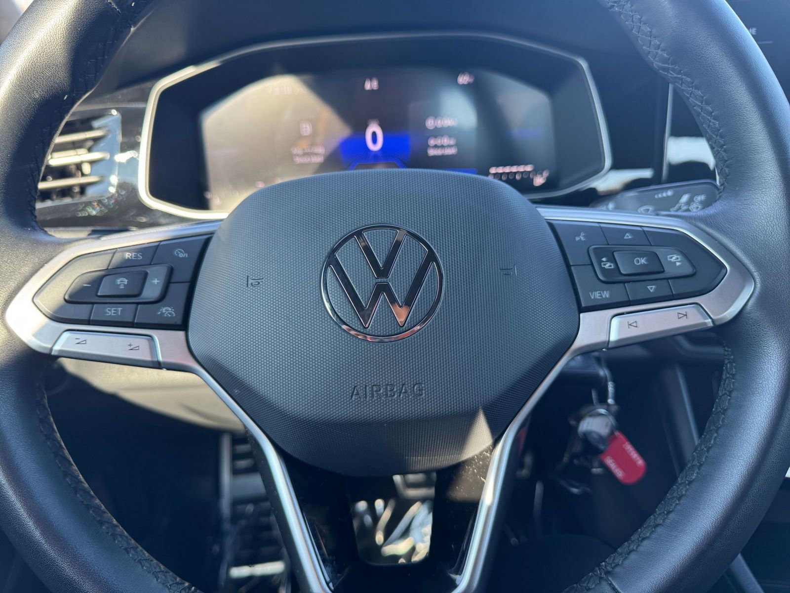 Thumbnail: 2025 Volkswagen Jetta - 25