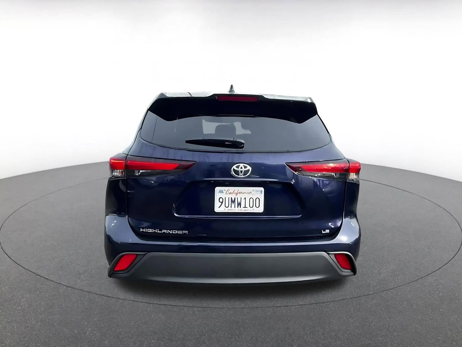 Thumbnail: 2025 Toyota Highlander - 12