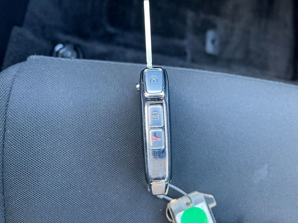 Thumbnail: 2025 Kia Sportage - 34