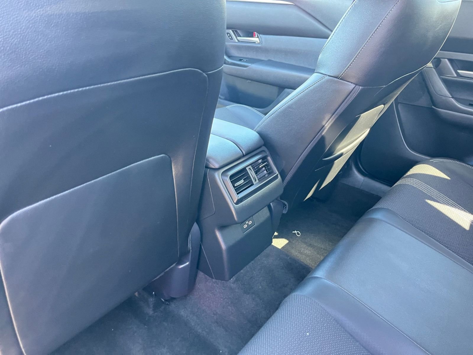 Thumbnail: 2025 Mazda CX-50 - 23