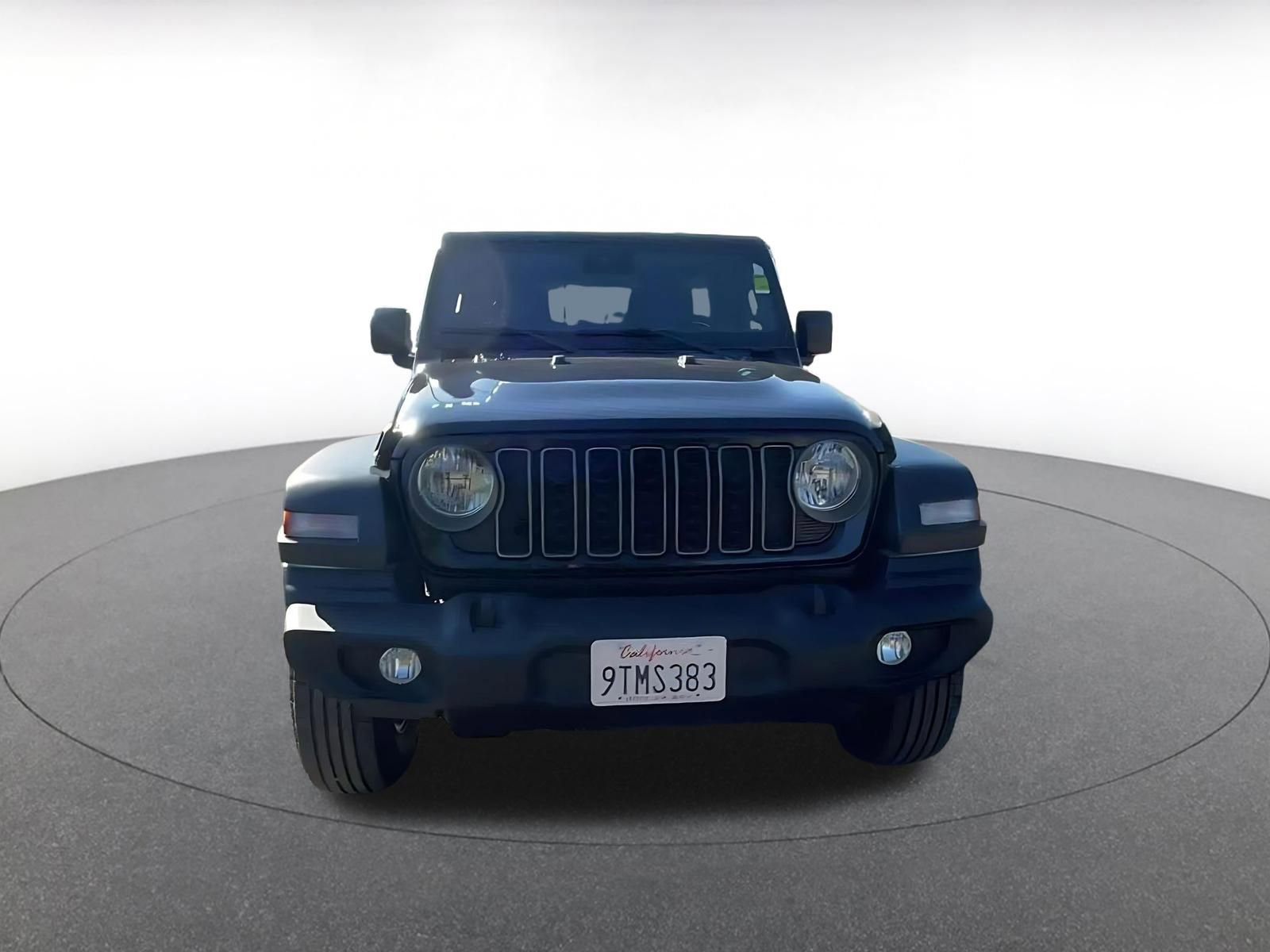 Thumbnail: 2025 Jeep Wrangler - 3