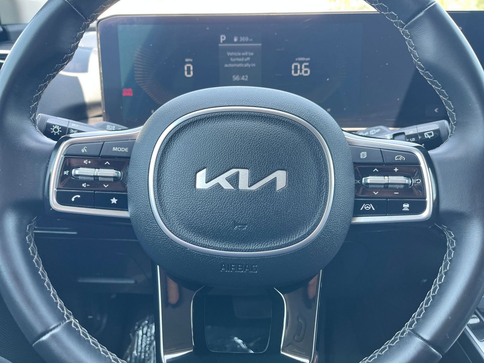 2024 Kia Sorento S 28