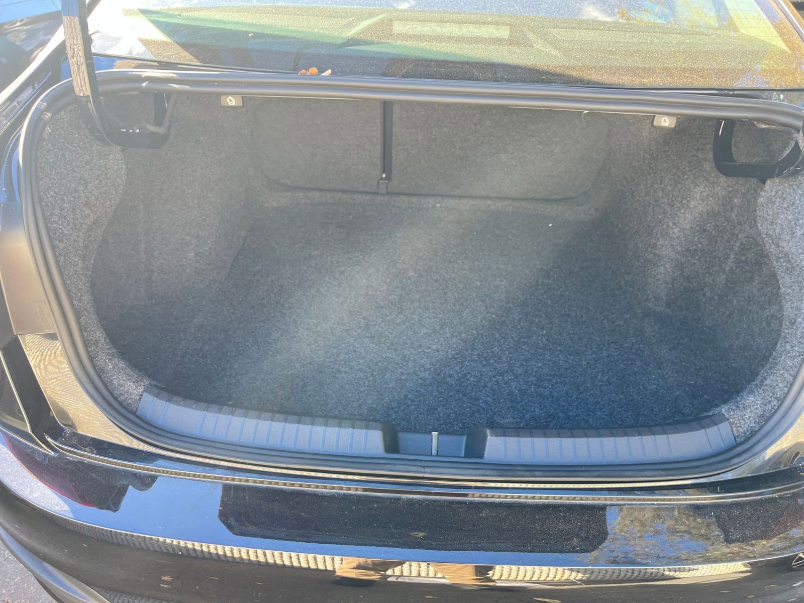 Thumbnail: 2025 Volkswagen Jetta - 29