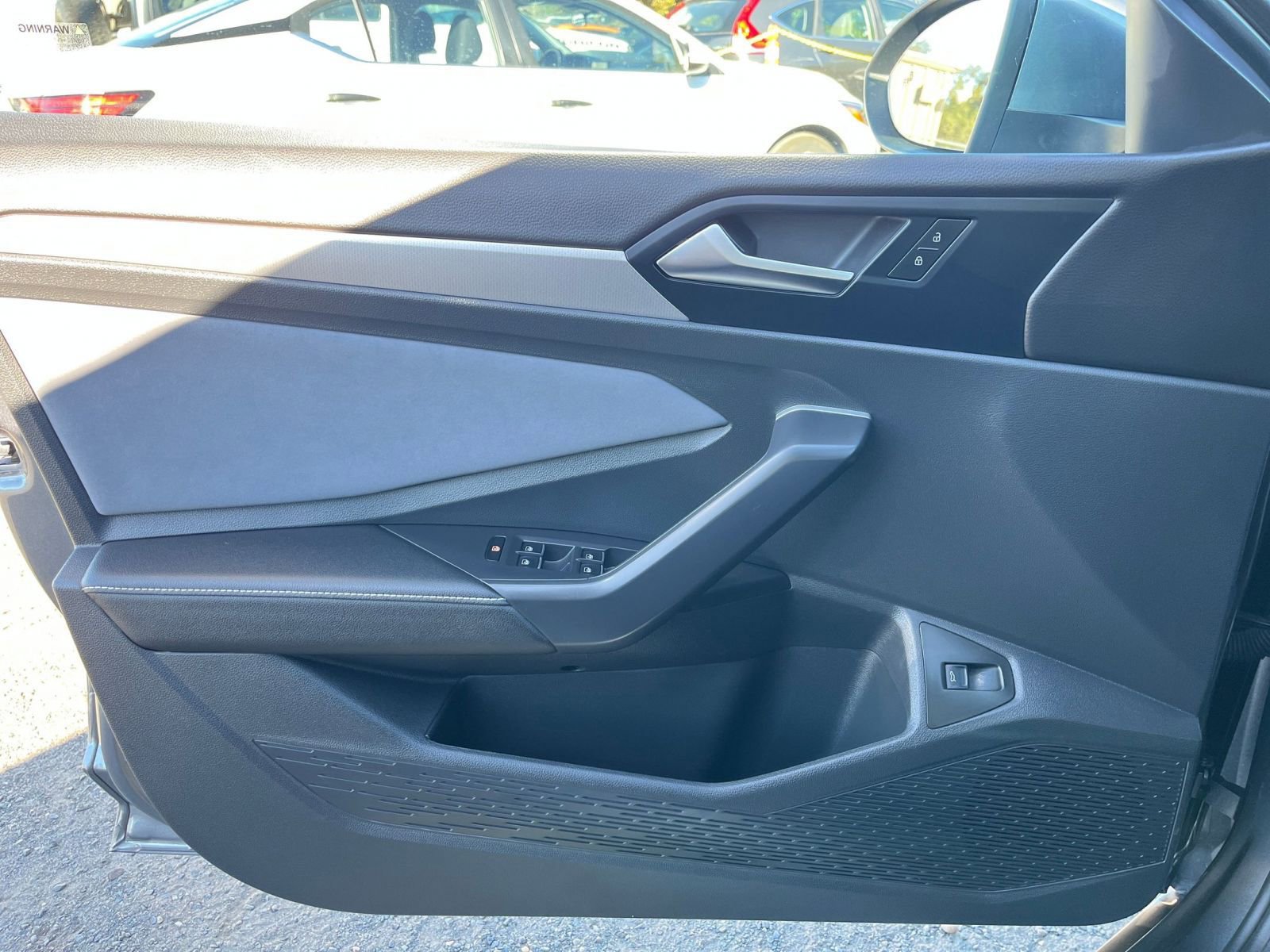 Thumbnail: 2025 Volkswagen Jetta - 20