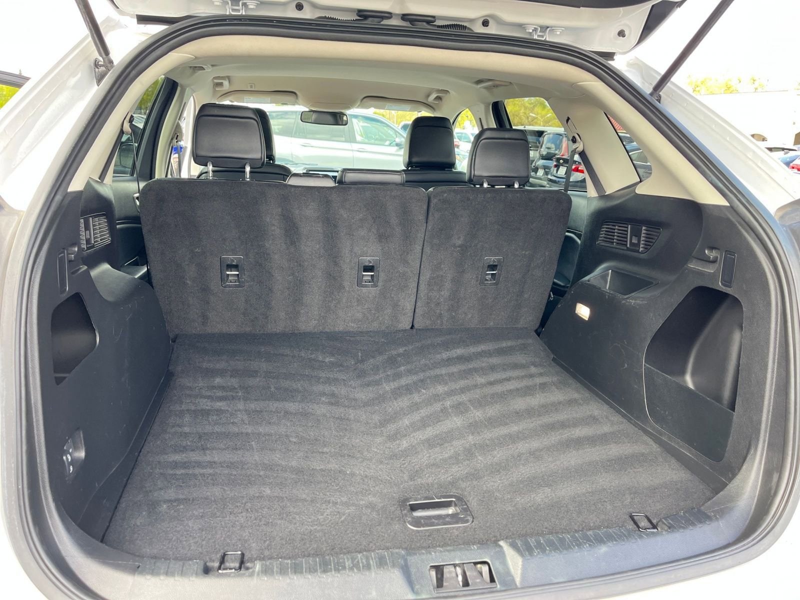 2024 Ford Edge SEL 31