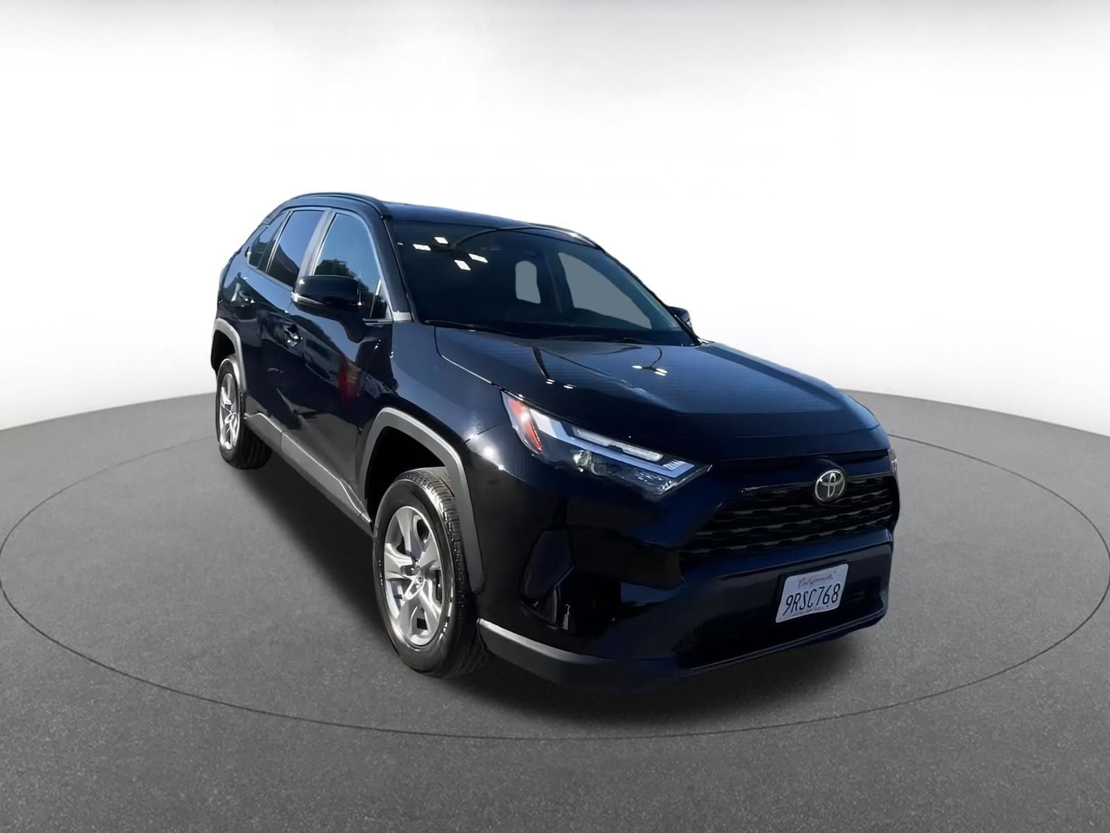 Thumbnail: 2025 Toyota RAV4 - 3