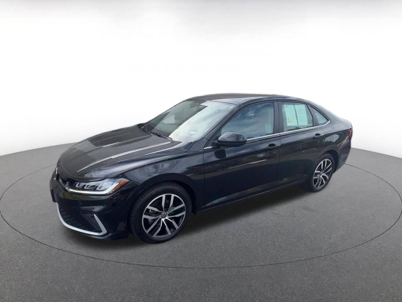 Thumbnail: 2025 Volkswagen Jetta - 8